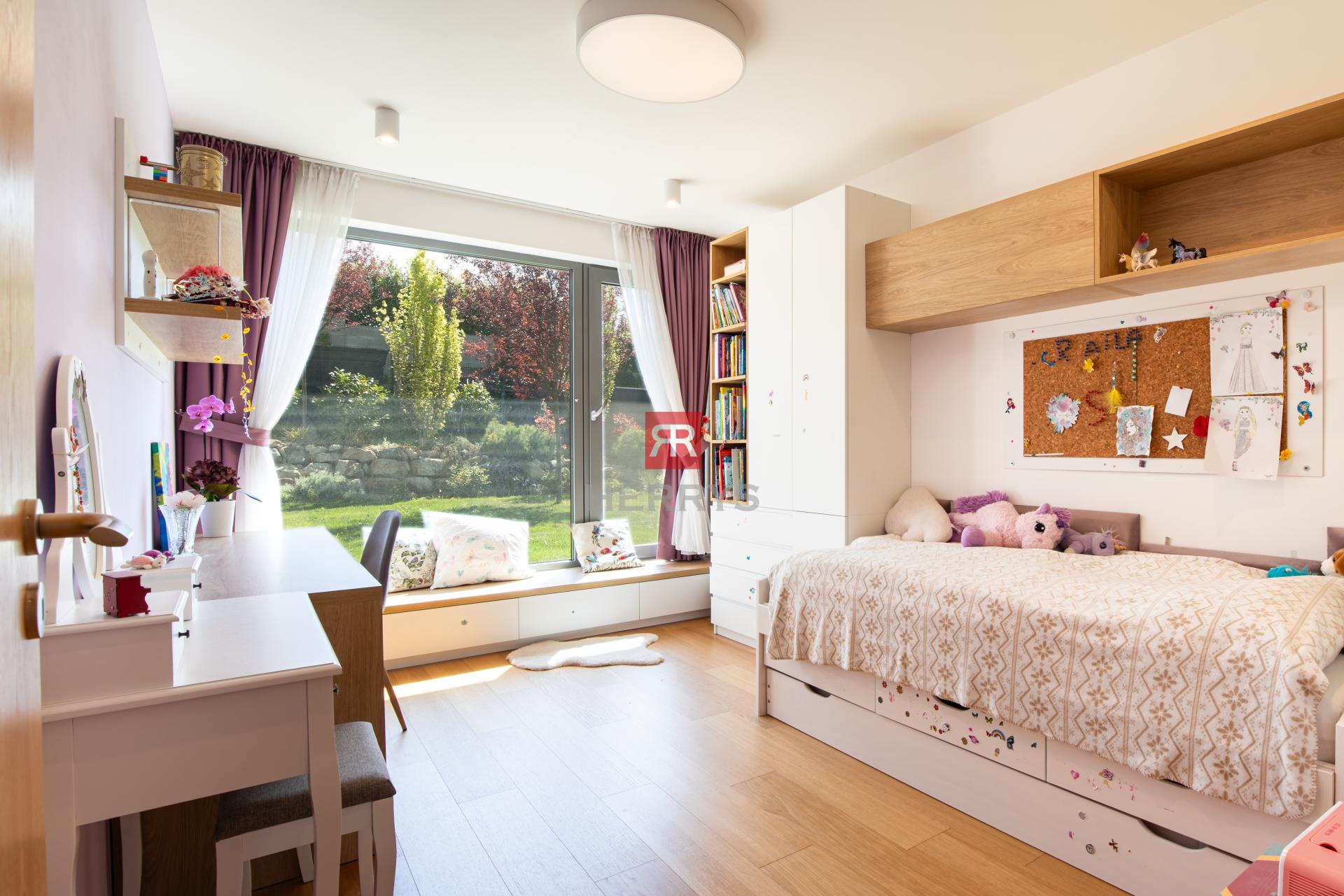 HERRYS - Exclusive 5-room family house for sale in the attractive Záhorské sady project