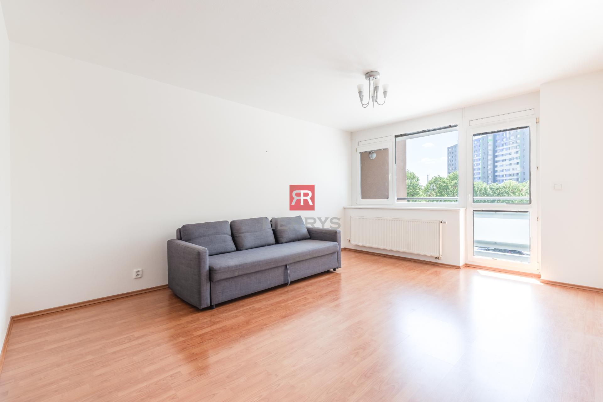 HERRYS - Spacious 2-bedroom apartment with a loggia for sale near Aupark
