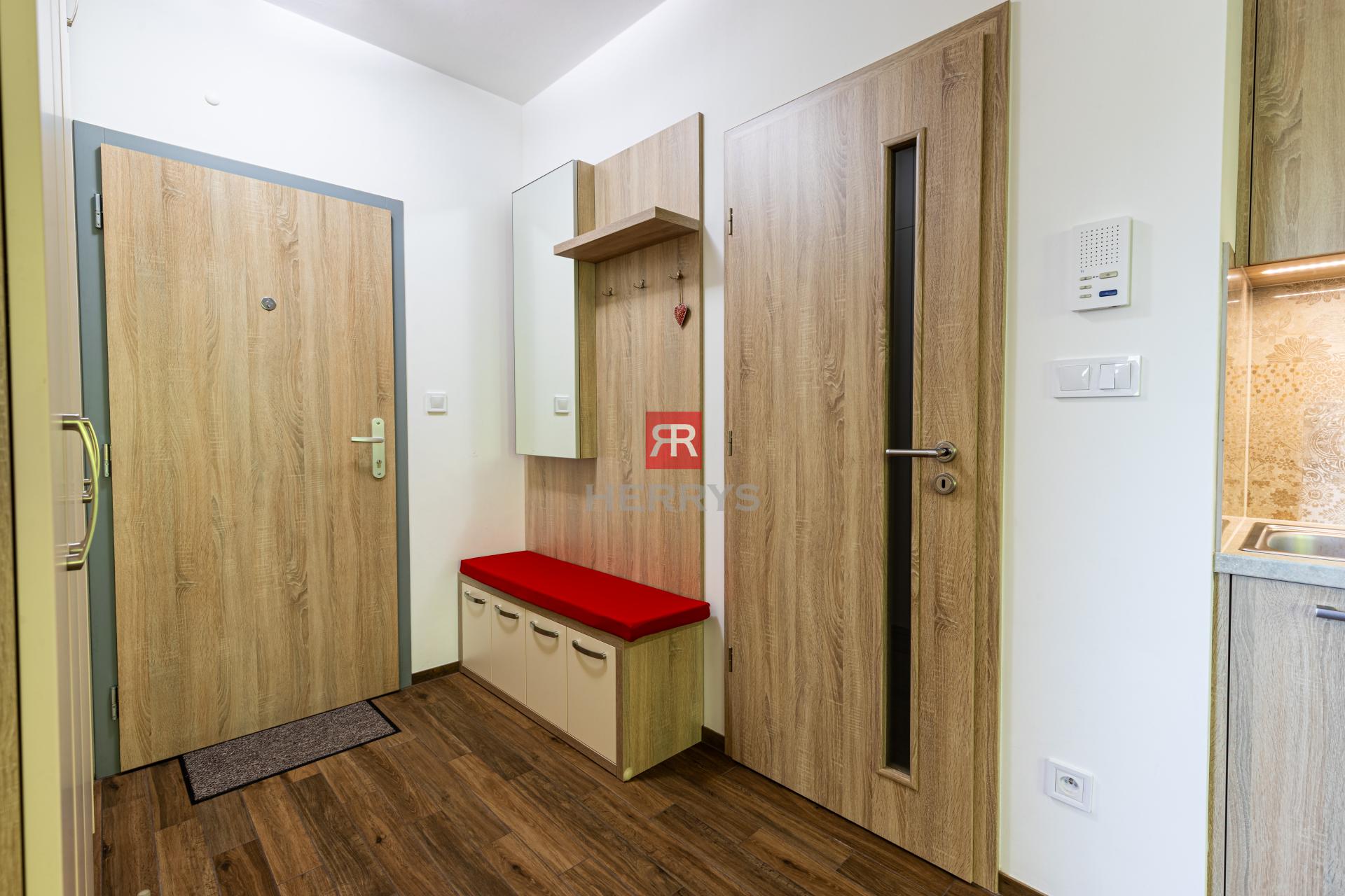 HERRYS - Cozy 1-bedroom apartment for sale on Pekná Street, surrounded by greenery and city amenities