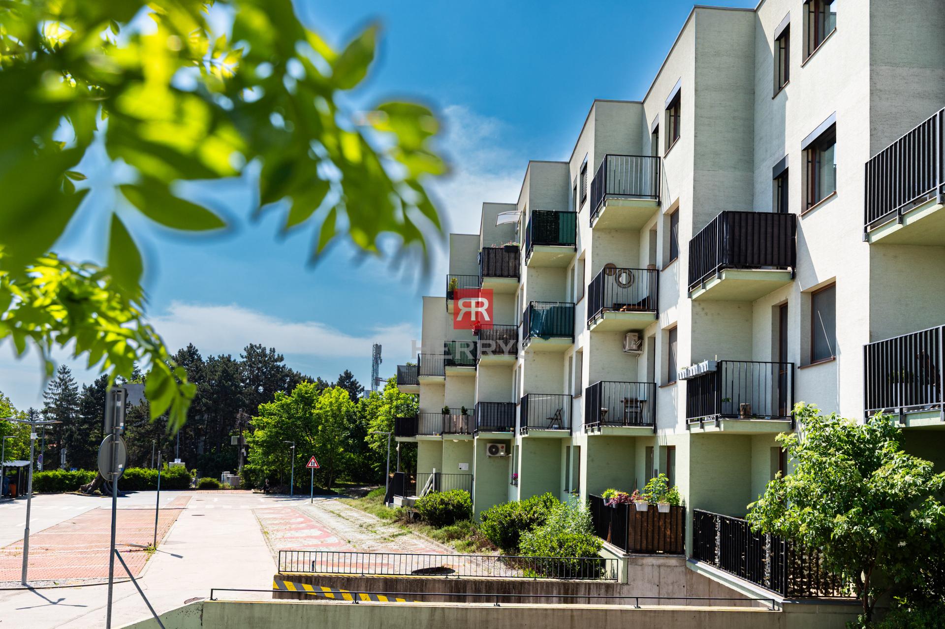 HERRYS - Cozy 1-bedroom apartment for sale on Pekná Street, surrounded by greenery and city amenities