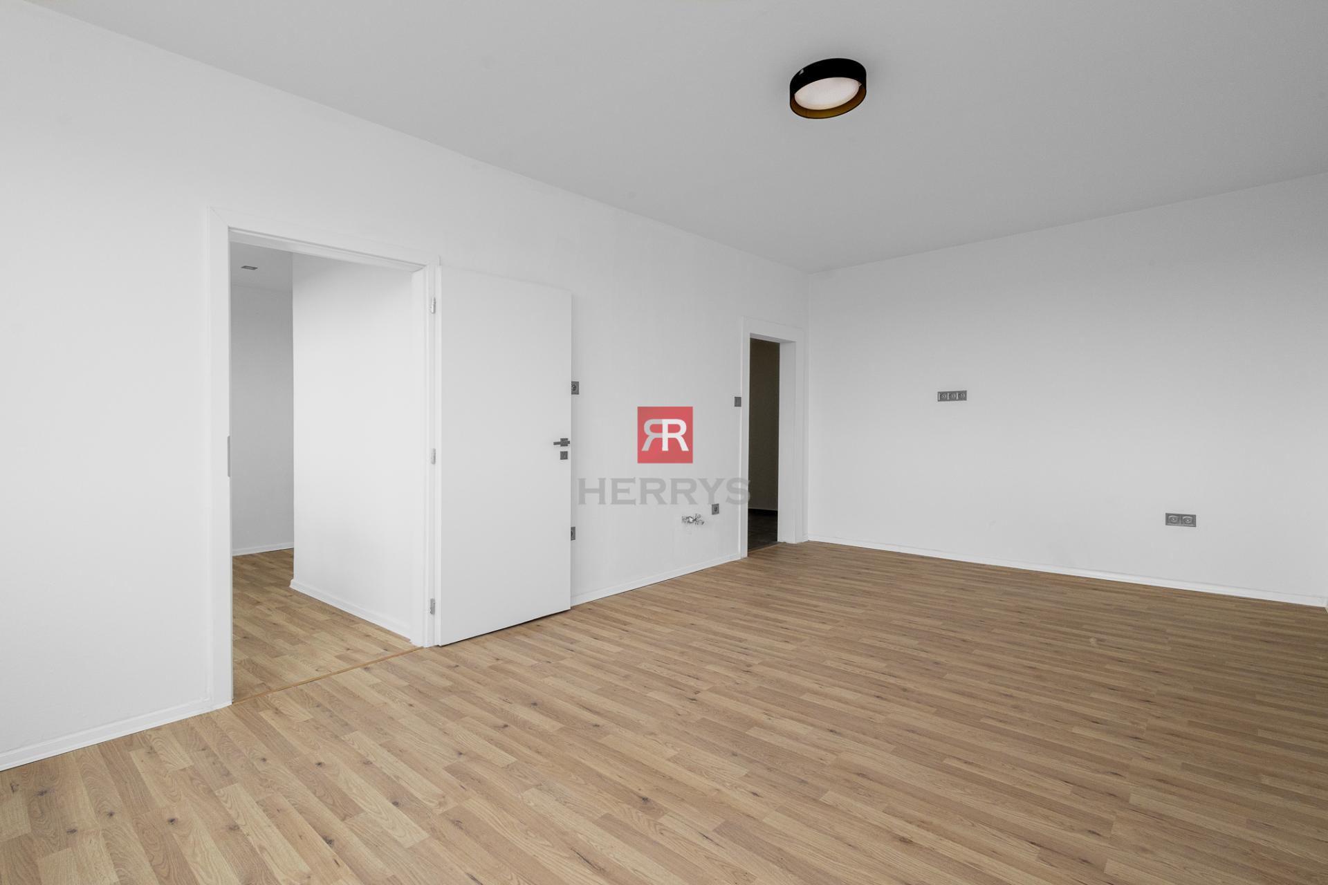 HERRYS - Renovated 3-room apartment for sale in Ružinov