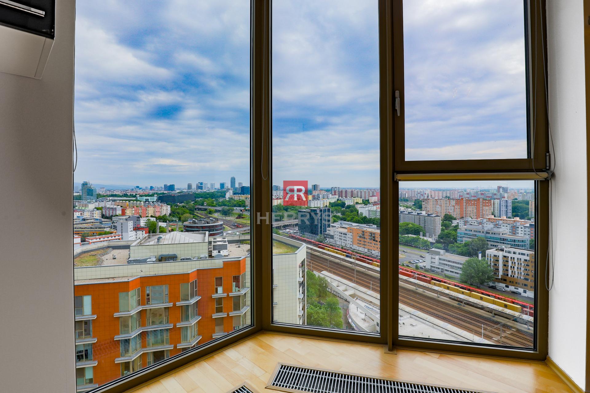 Herrys | Na prenájom krásny 2-izb. apartmán, parking, Vienna Gate