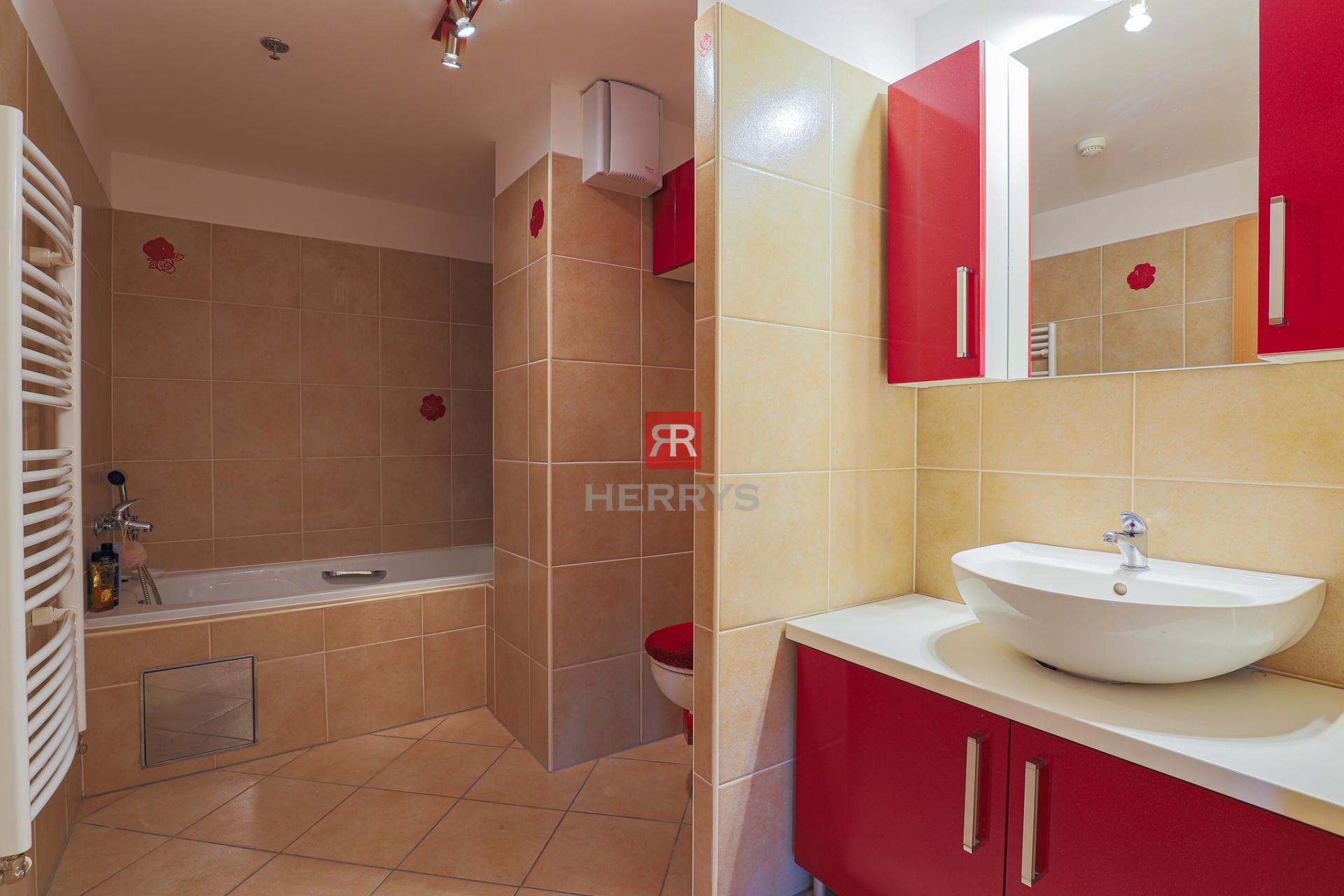 Herrys | Na prenájom krásny 2-izb. apartmán, parking, Vienna Gate