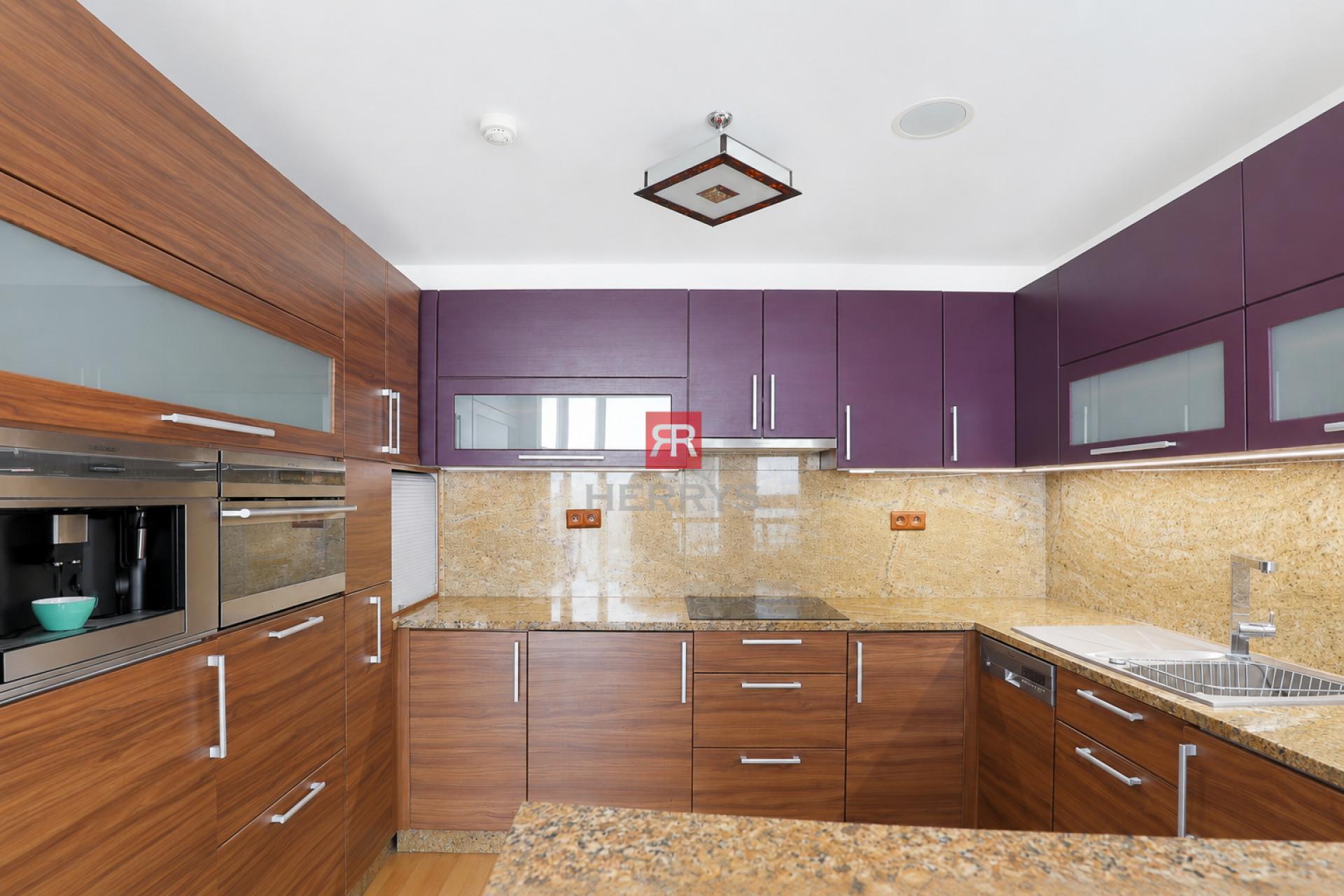 Herrys | Na prenájom krásny 2-izb. apartmán, parking, Vienna Gate