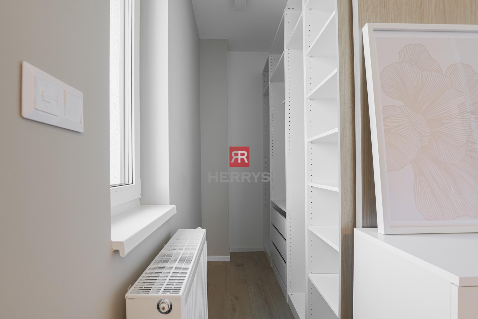 HERRYS - Never-occupied 1-bdr apartment for rent in the Agáty project, featuring parking and a swimming pool