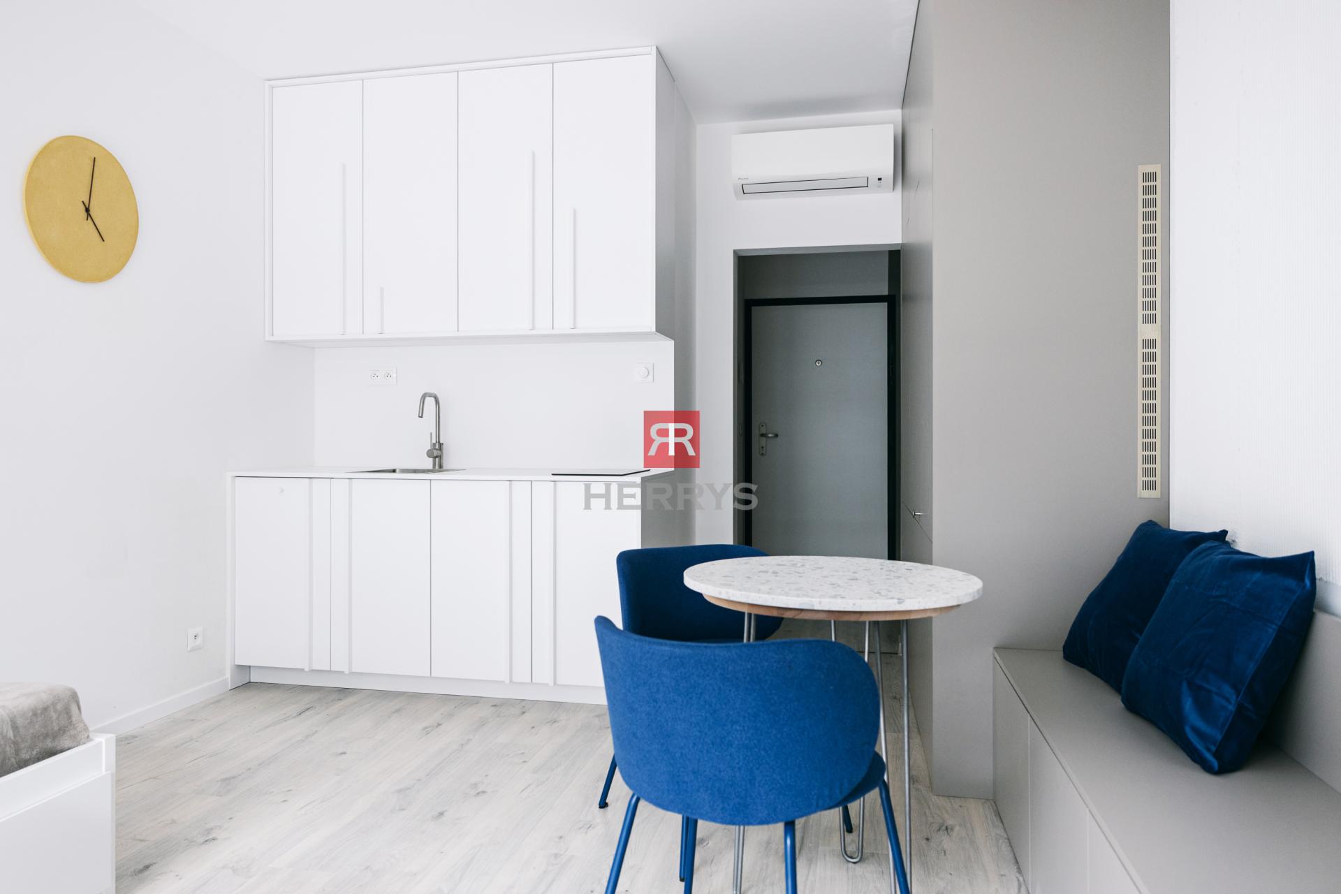 HERRYS – Stylish 1-bedroom apartment for rent in the popular project UNIQ in Slnečnice, with parking
