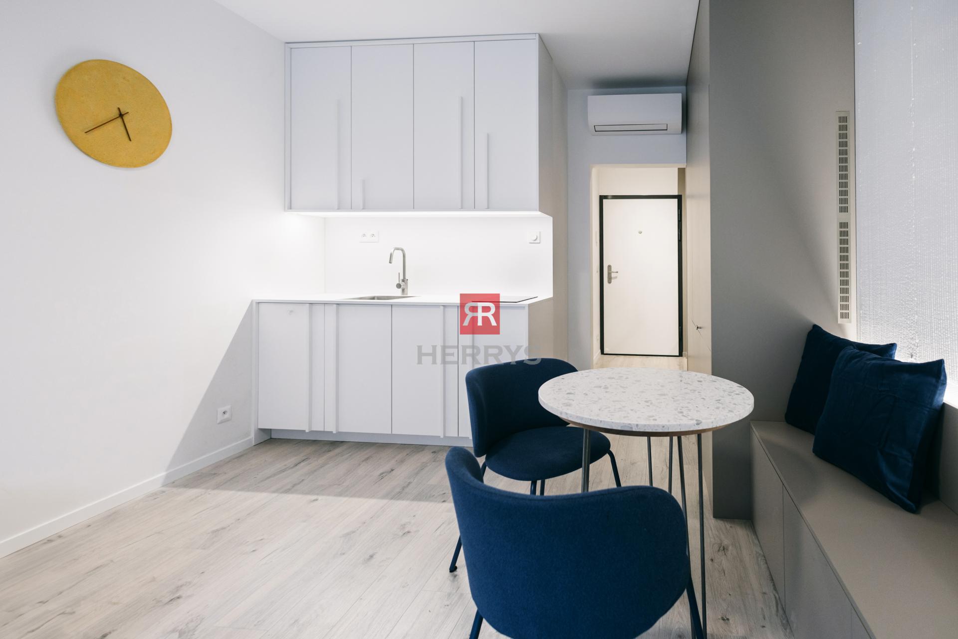 HERRYS – Stylish 1-bedroom apartment for rent in the popular project UNIQ in Slnečnice, with parking