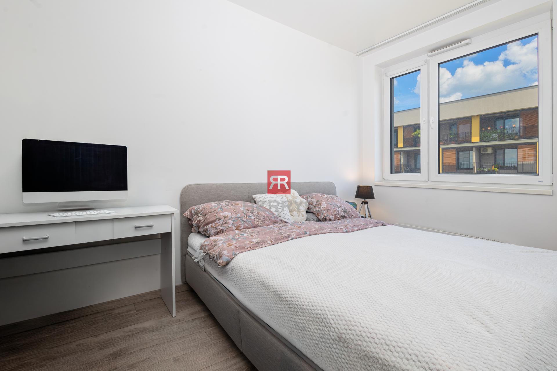 HERRYS - Na predaj svetlý a tichý 3 izbový byt s balkónom a parkovacím státím v novostavbe BORY