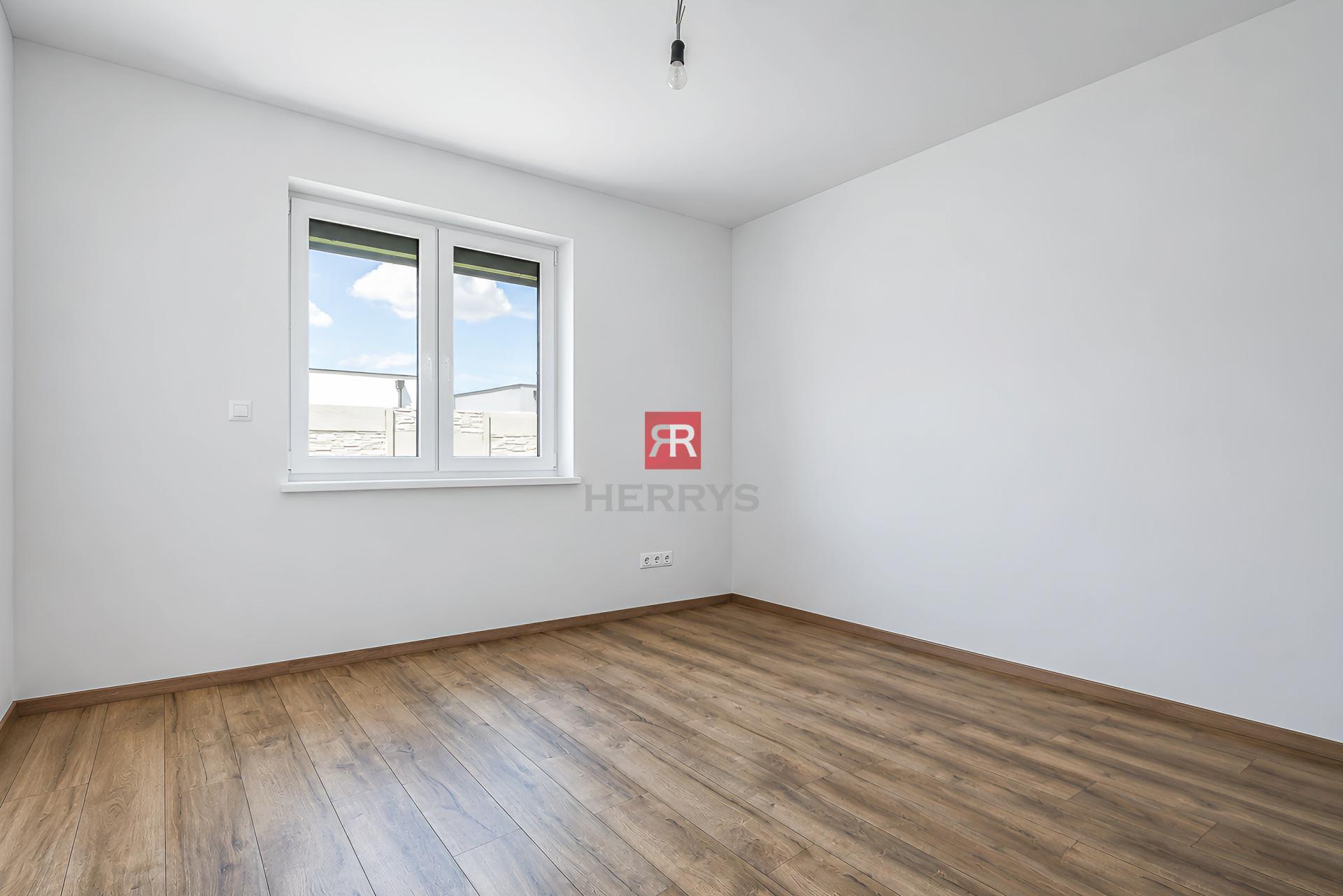 &nbsp;HERRYS - Na predaj moderný 4-izbový rodinný dom v Novej Dedinke s dobrou dostupnosťou do Bratislavy