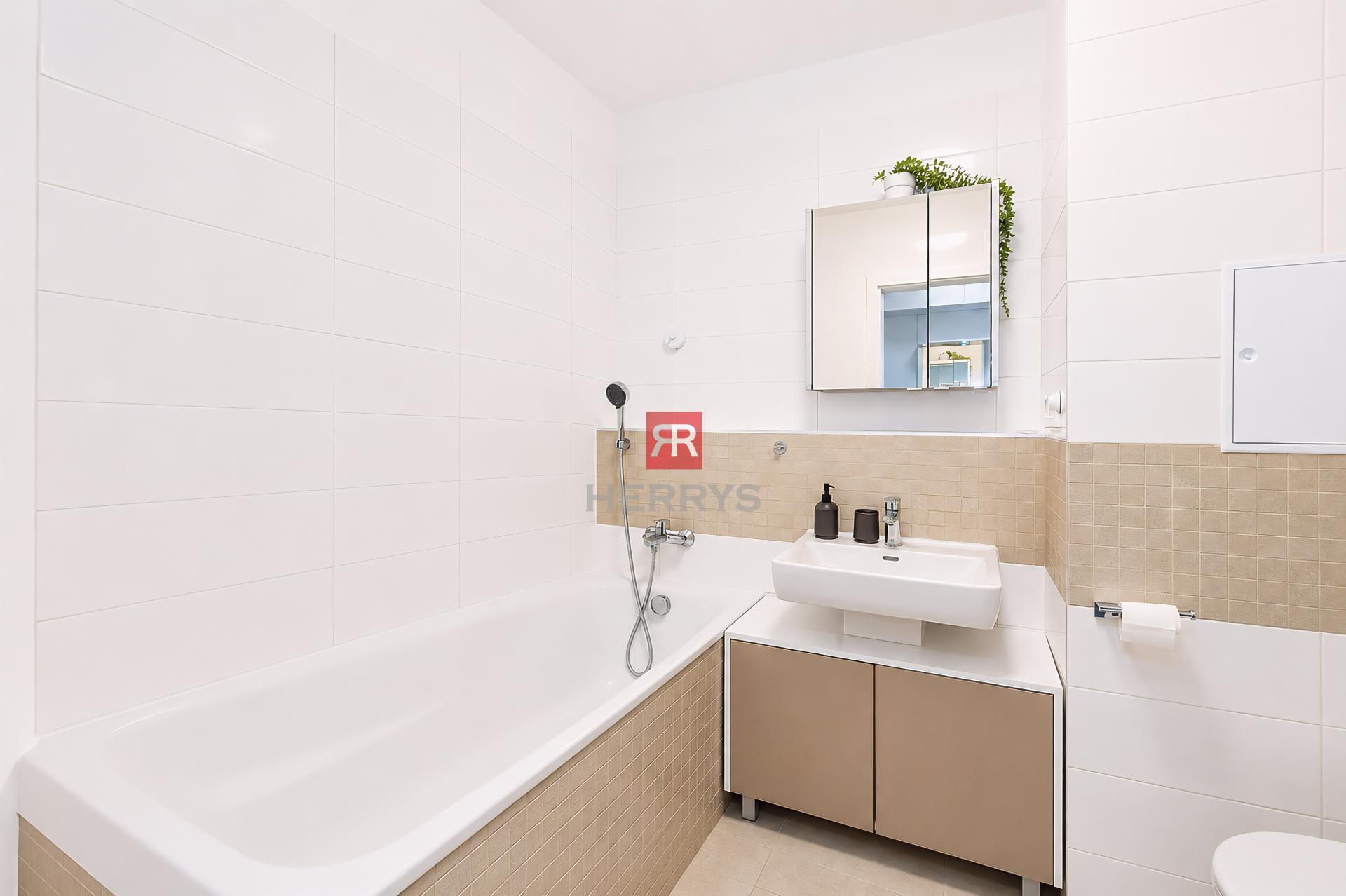 HERRYS - For rent designer 2-room apartment in the premium Stein project