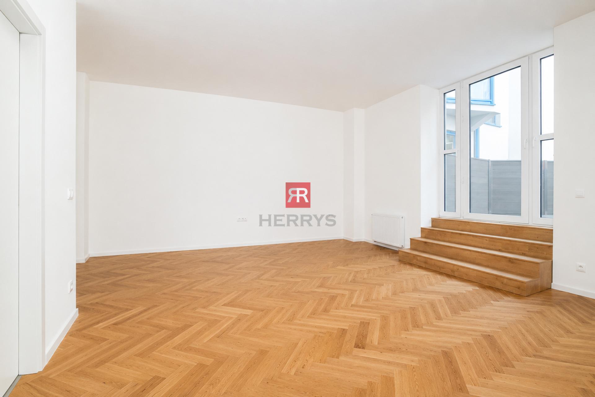 HERRYS – For Sale: 1,5-Room Apartment in the centre of Bratislava’s Old Town&nbsp;