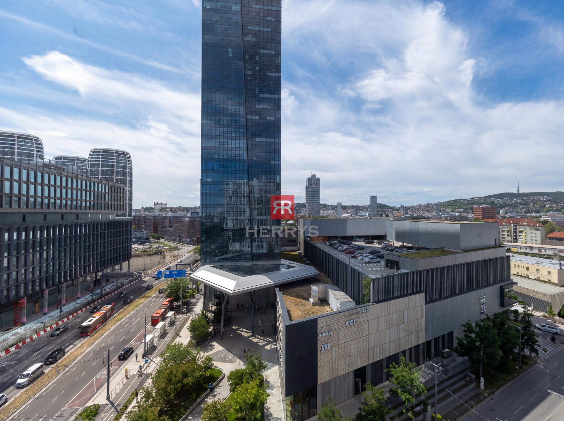 HERRYS - Representative office space for sale with a beautiful view in the ZWIRN OFFICE project