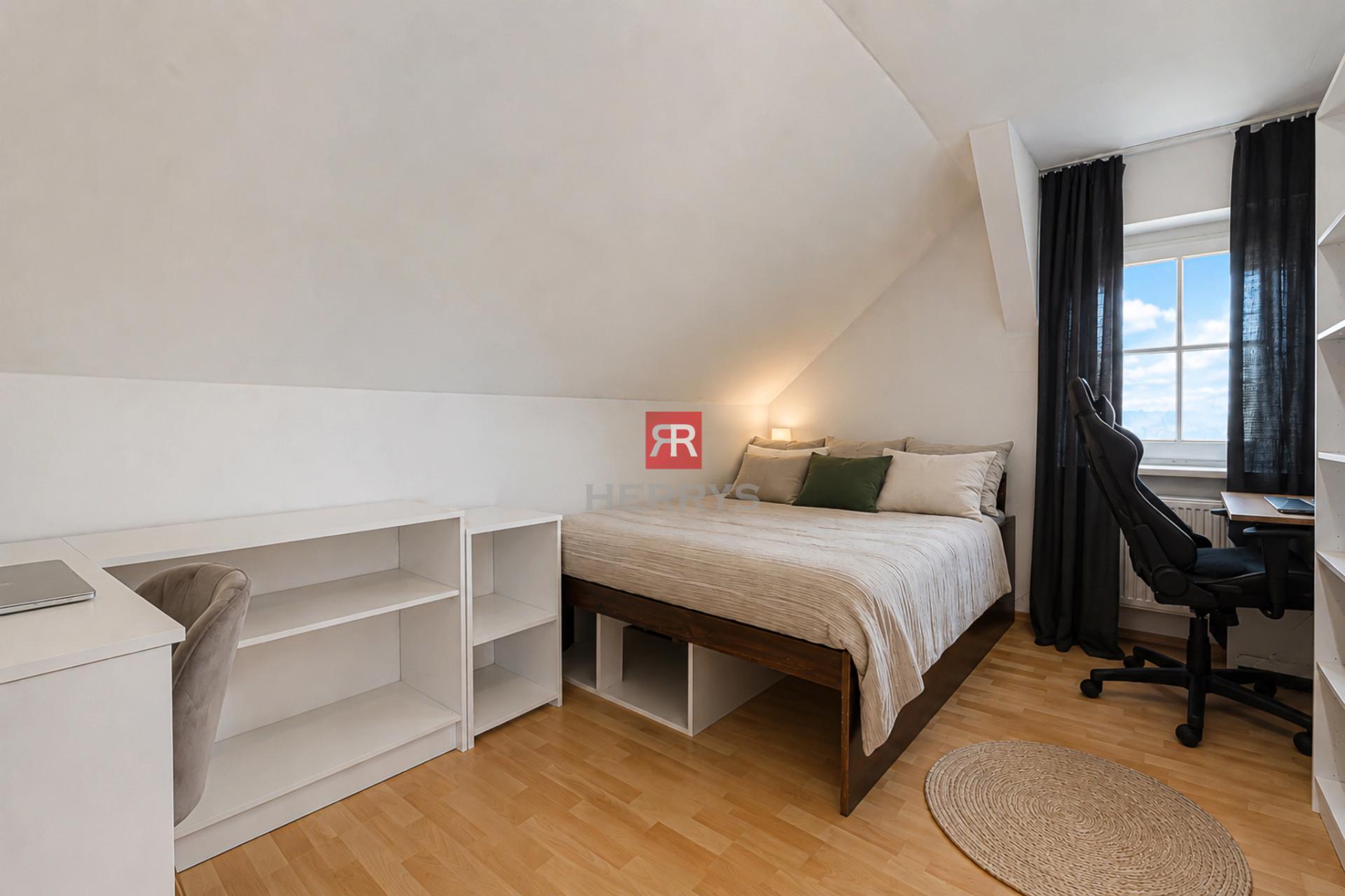 HERRYS – Spacious Family House for Sale, Ideal for Multi-Generational Living in Devínska Nová Ves