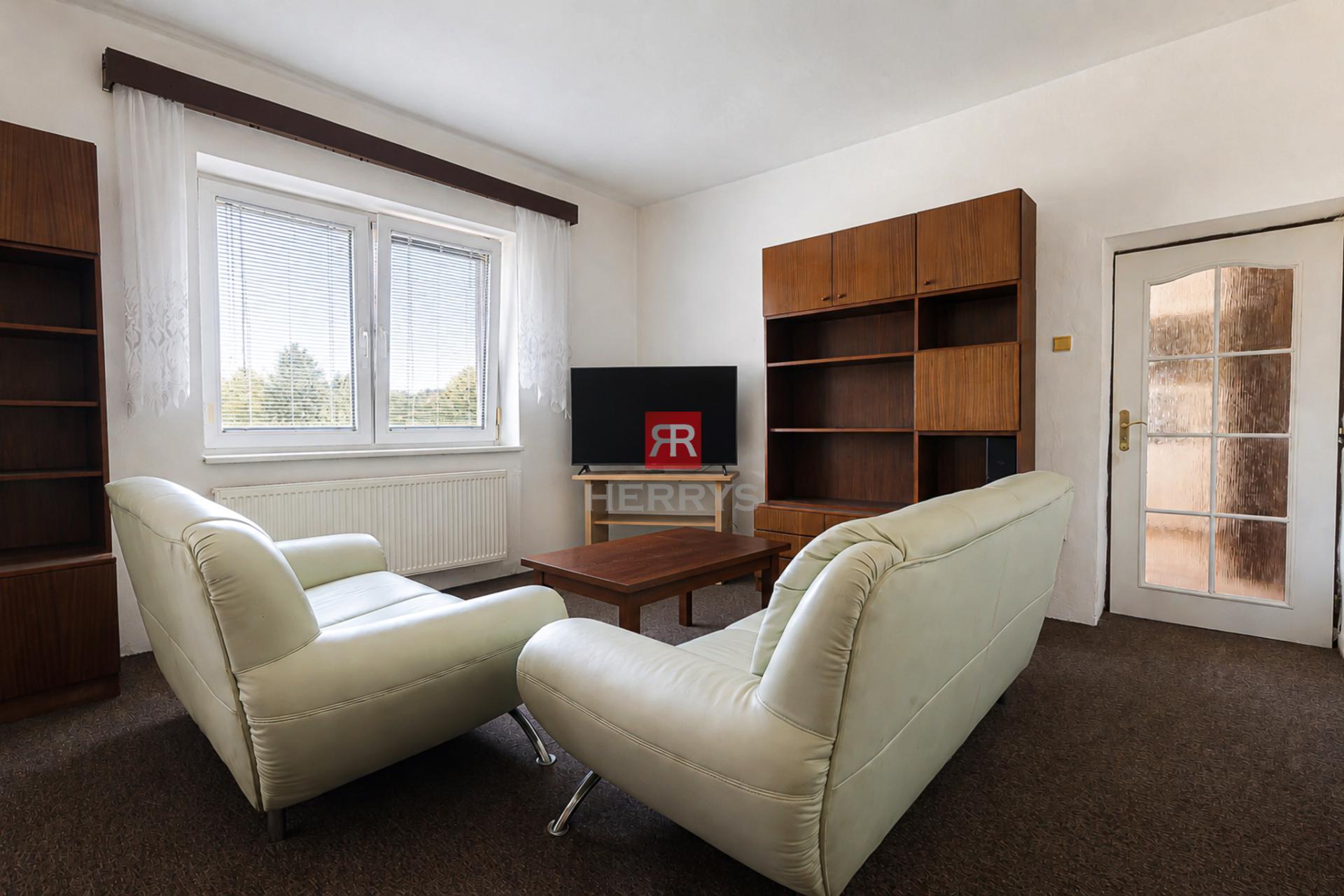 HERRYS – Spacious Family House for Sale, Ideal for Multi-Generational Living in Devínska Nová Ves