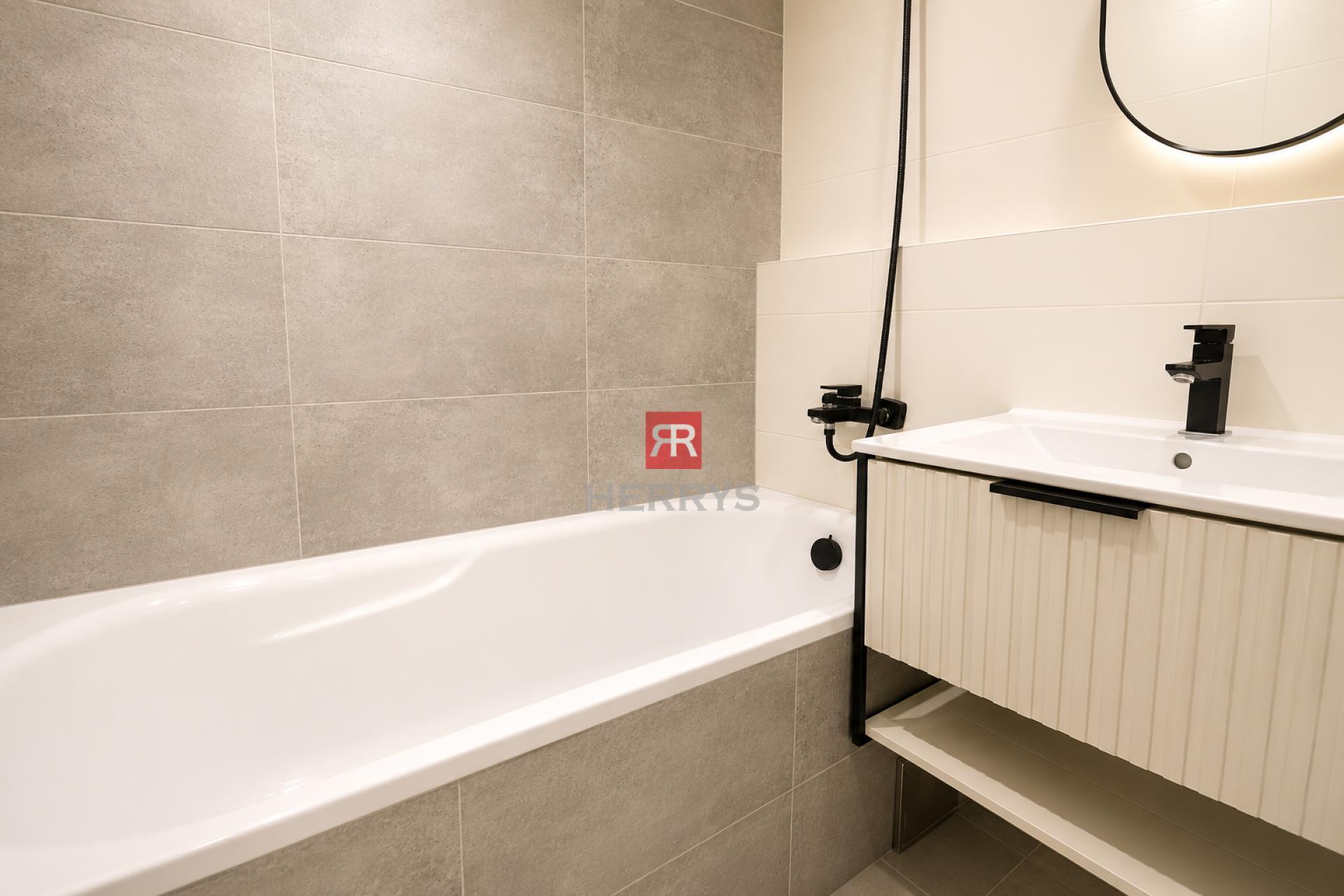 HERRYS - spacious 3-room apartment for rent on Teplická Street, small pet welcome.