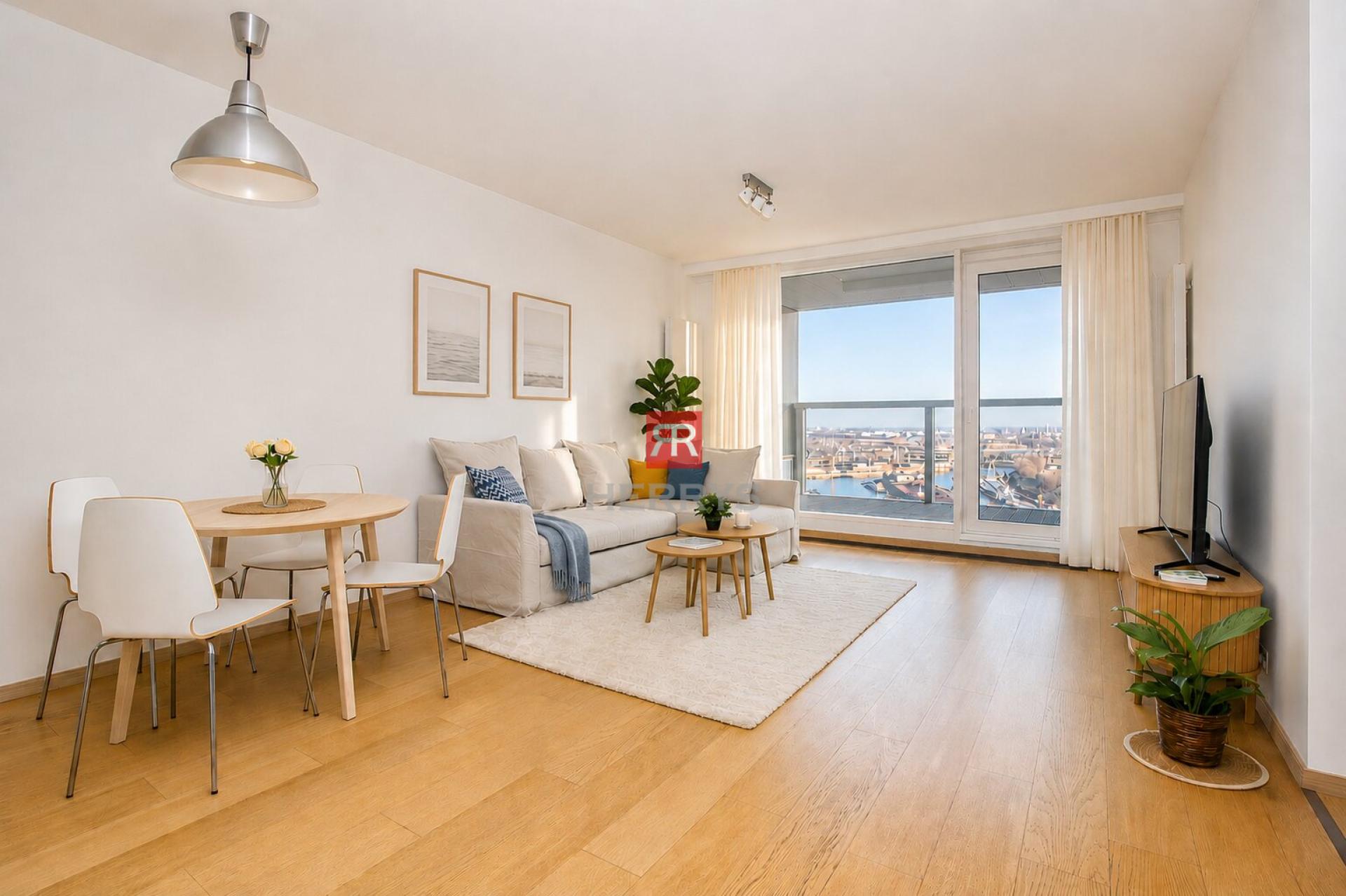 HERRYS - Na predaj investičný 2-izbový byt na 25. poschodí v Panorama City s parkovaním