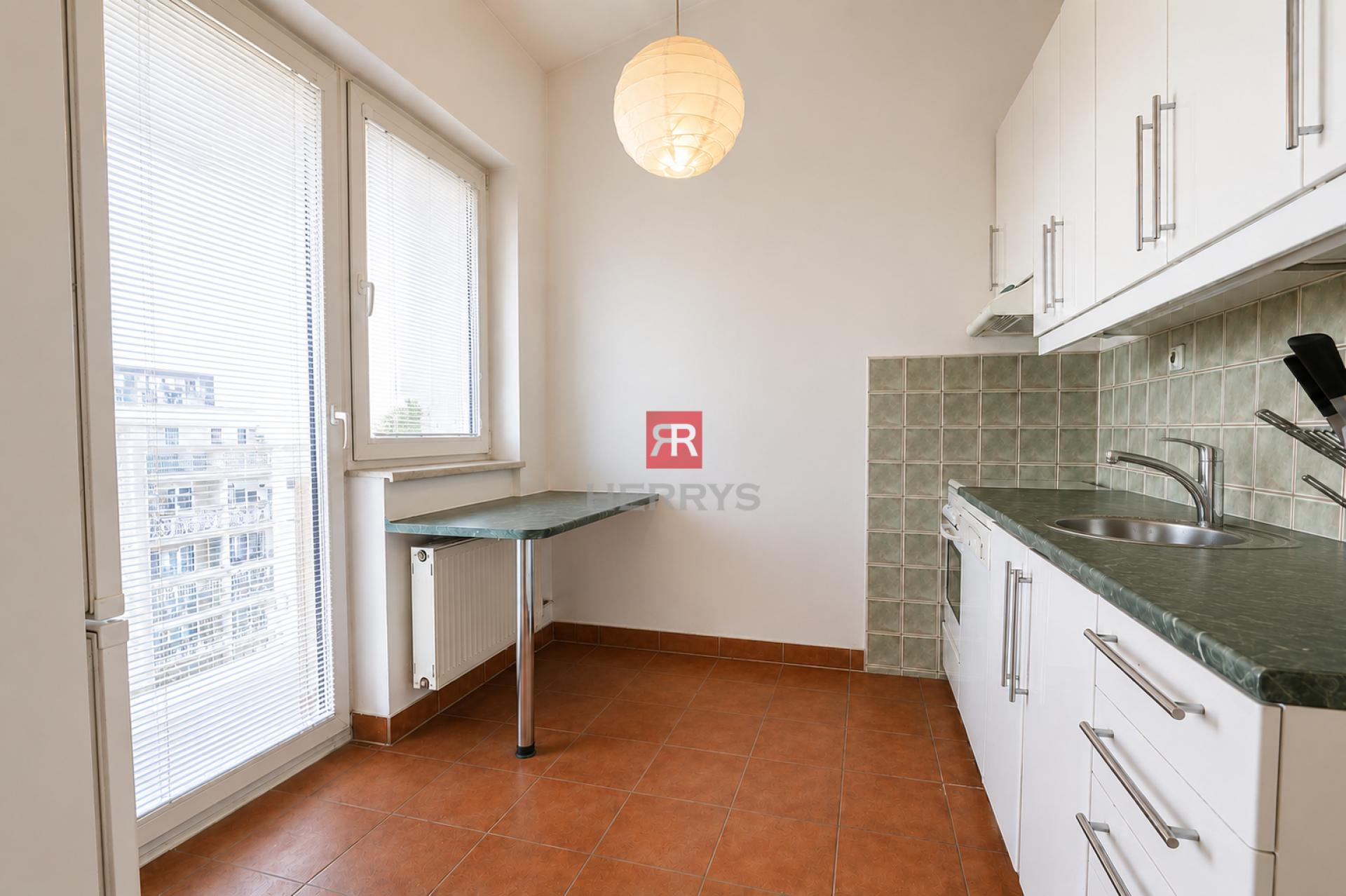 HERRYS – For rent 3-room apartment with a terrace and a loggia with beautiful views on Krížná Street