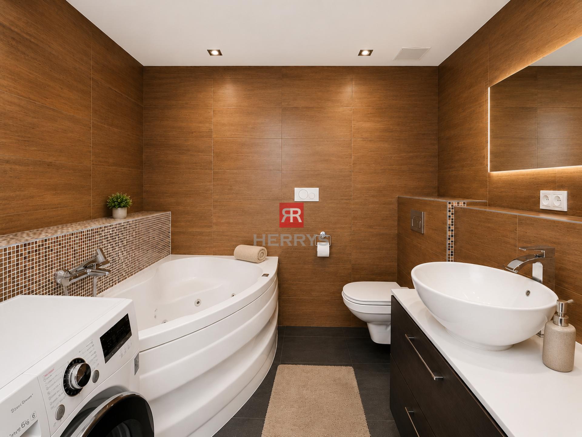 HERRYS – 3-bedroom flat for sale on Kazanská Street