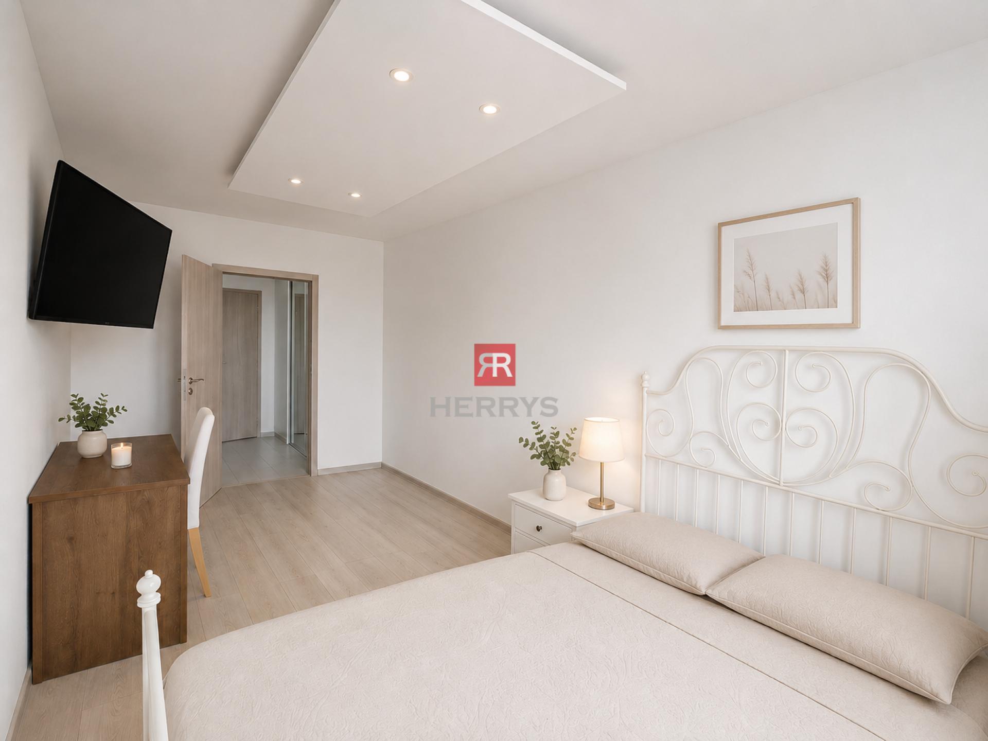 HERRYS – 3-bedroom flat for sale on Kazanská Street