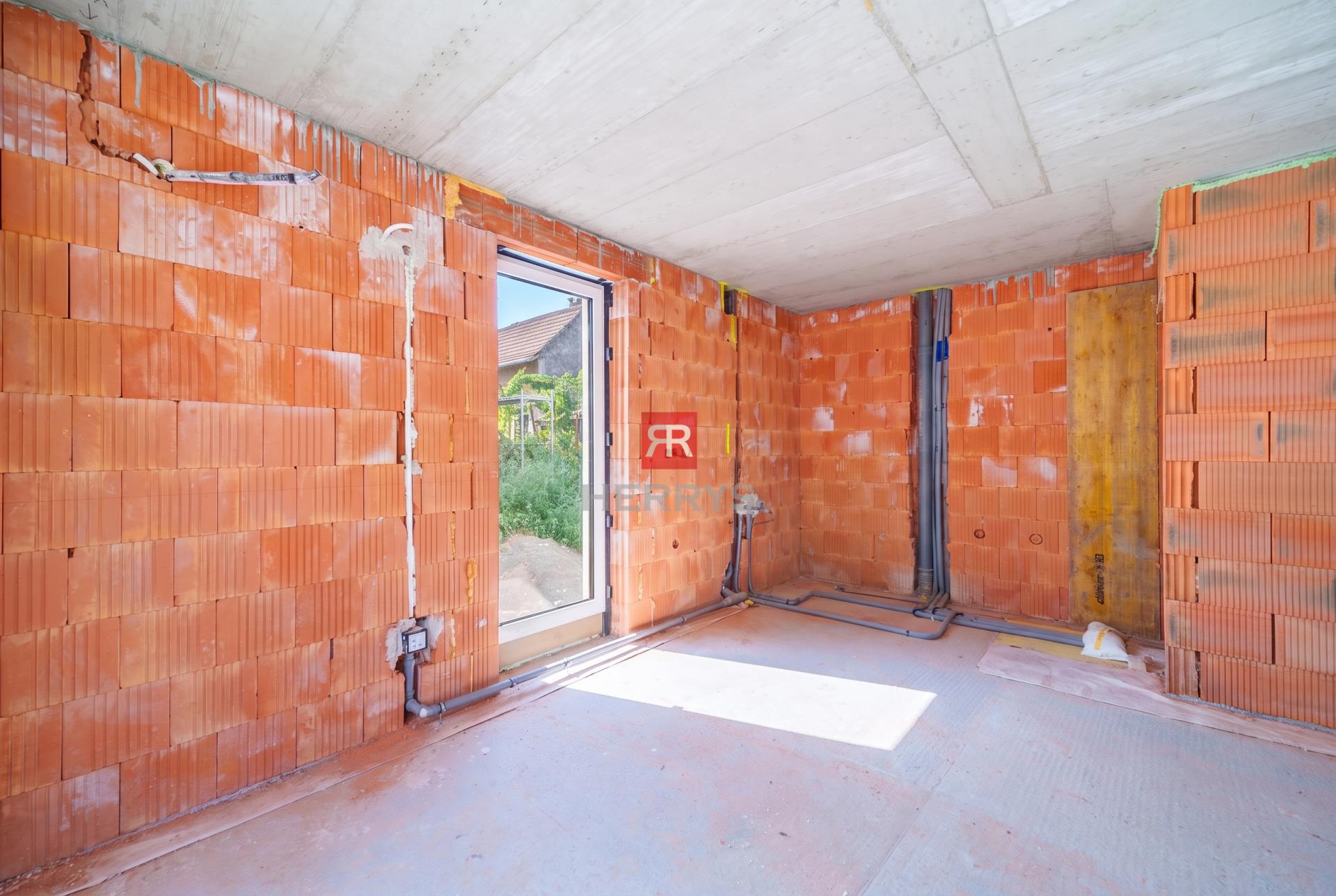 HERRYS - 3-bedroom new construction home for sale in Vajnory
