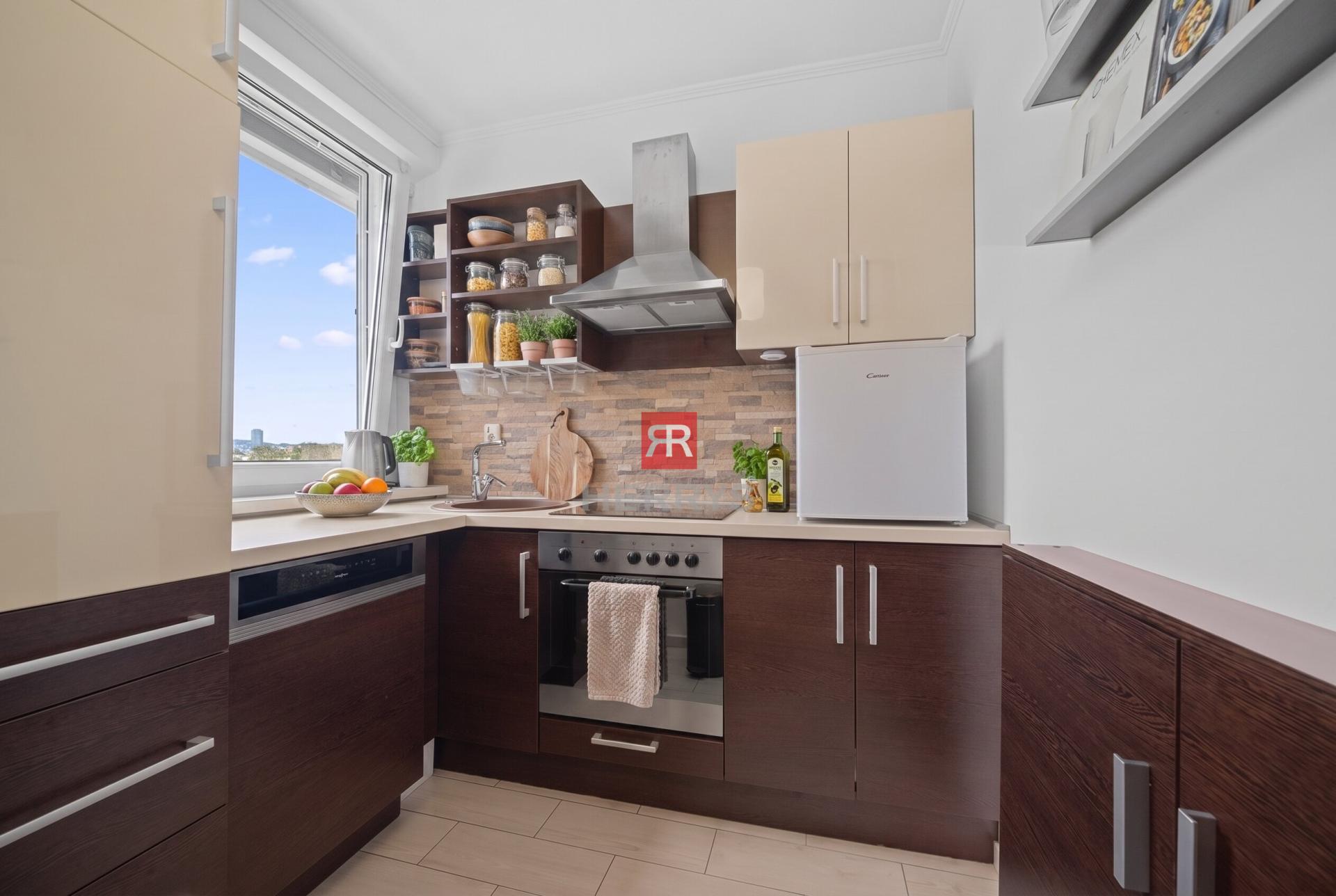 HERRYS - Na predaj 2-izbový byt s&nbsp;priestrannou lodžiou v obľúbenej lokalite Nivy - Ružová dolina