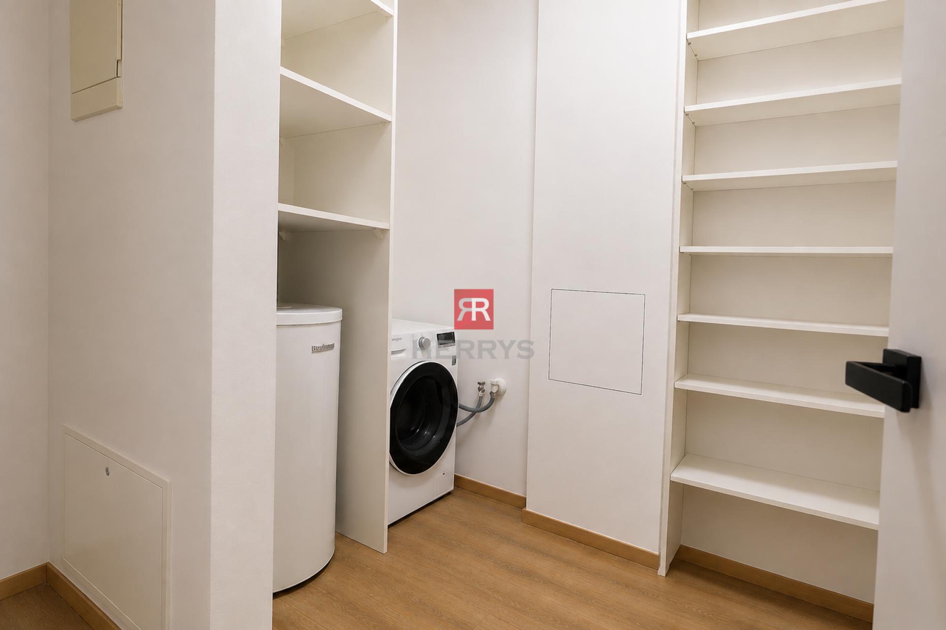 HERRYS - Furnished New 4-Bedroom Apartment for Rent near Horský Park