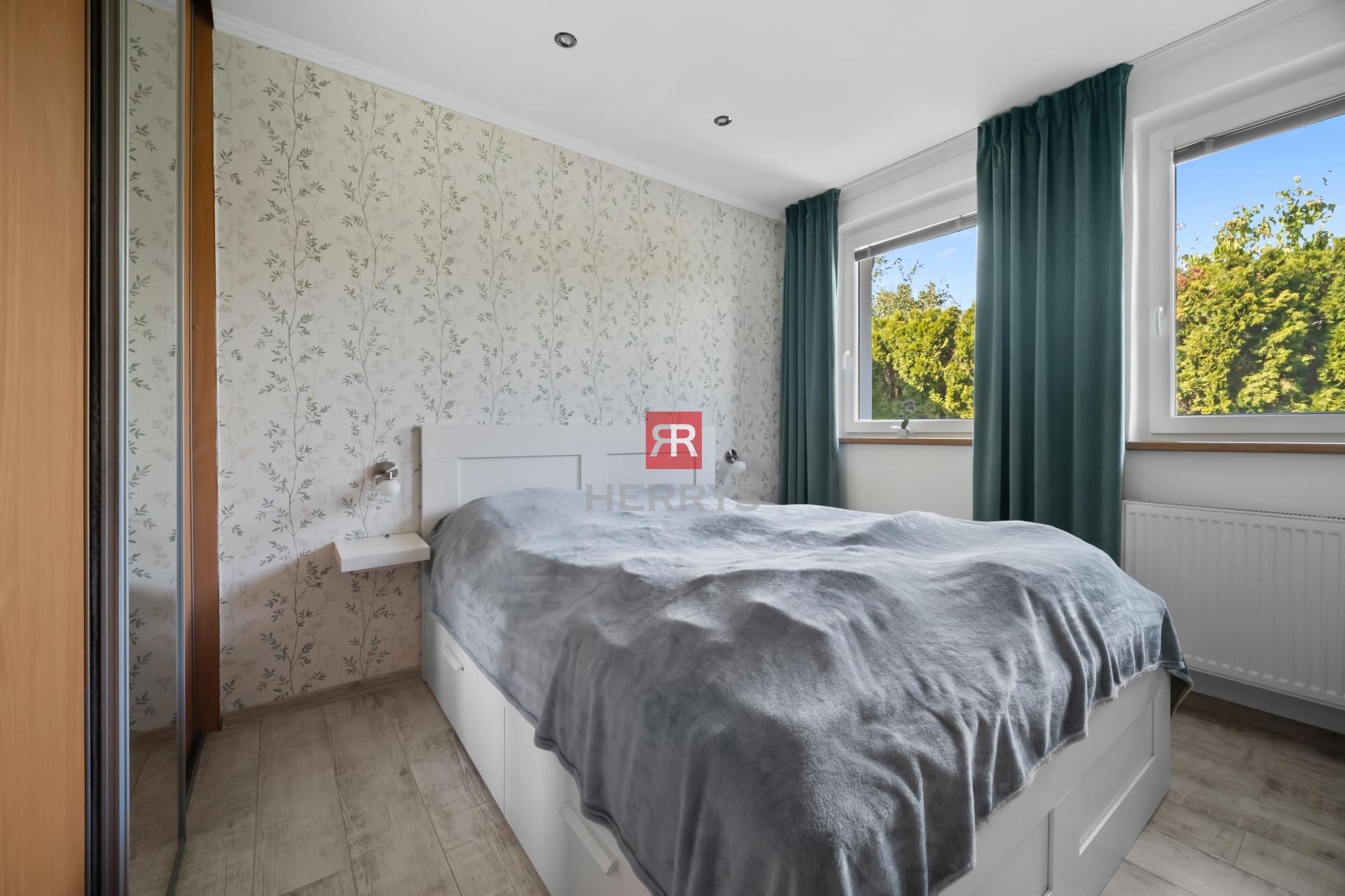HERRYS - Na predaj výnimočný 3-izbový bungalov so saunou, bazénom a krásnou záhradou, Veľké Blahovo