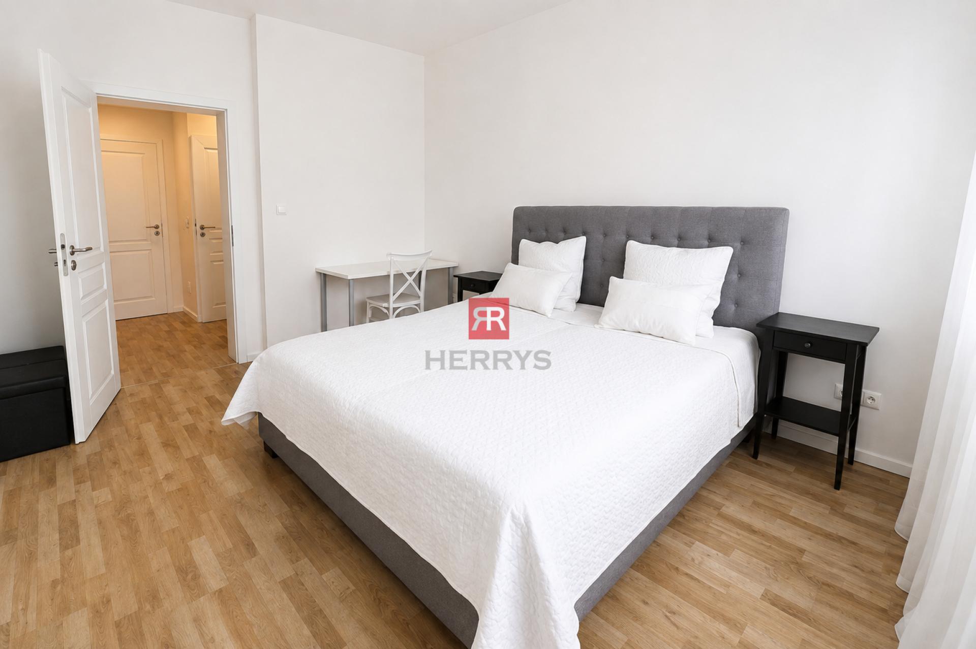 HERRYS - Furnished 2-Bedroom Apartment for Rent in a Quiet Part of Bratislava&nbsp;