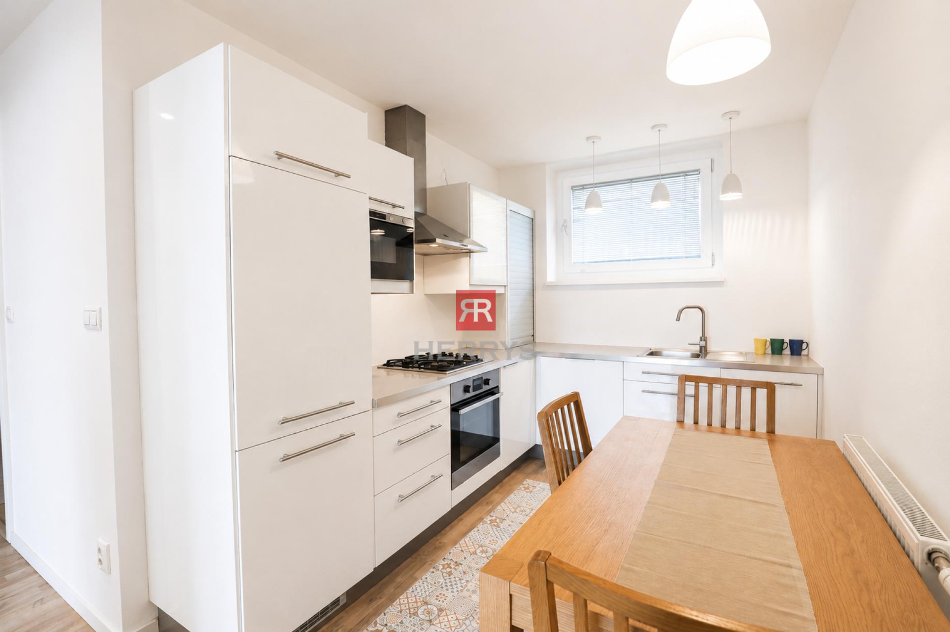 HERRYS - Furnished 2-Bedroom Apartment for Rent in a Quiet Part of Bratislava&nbsp;