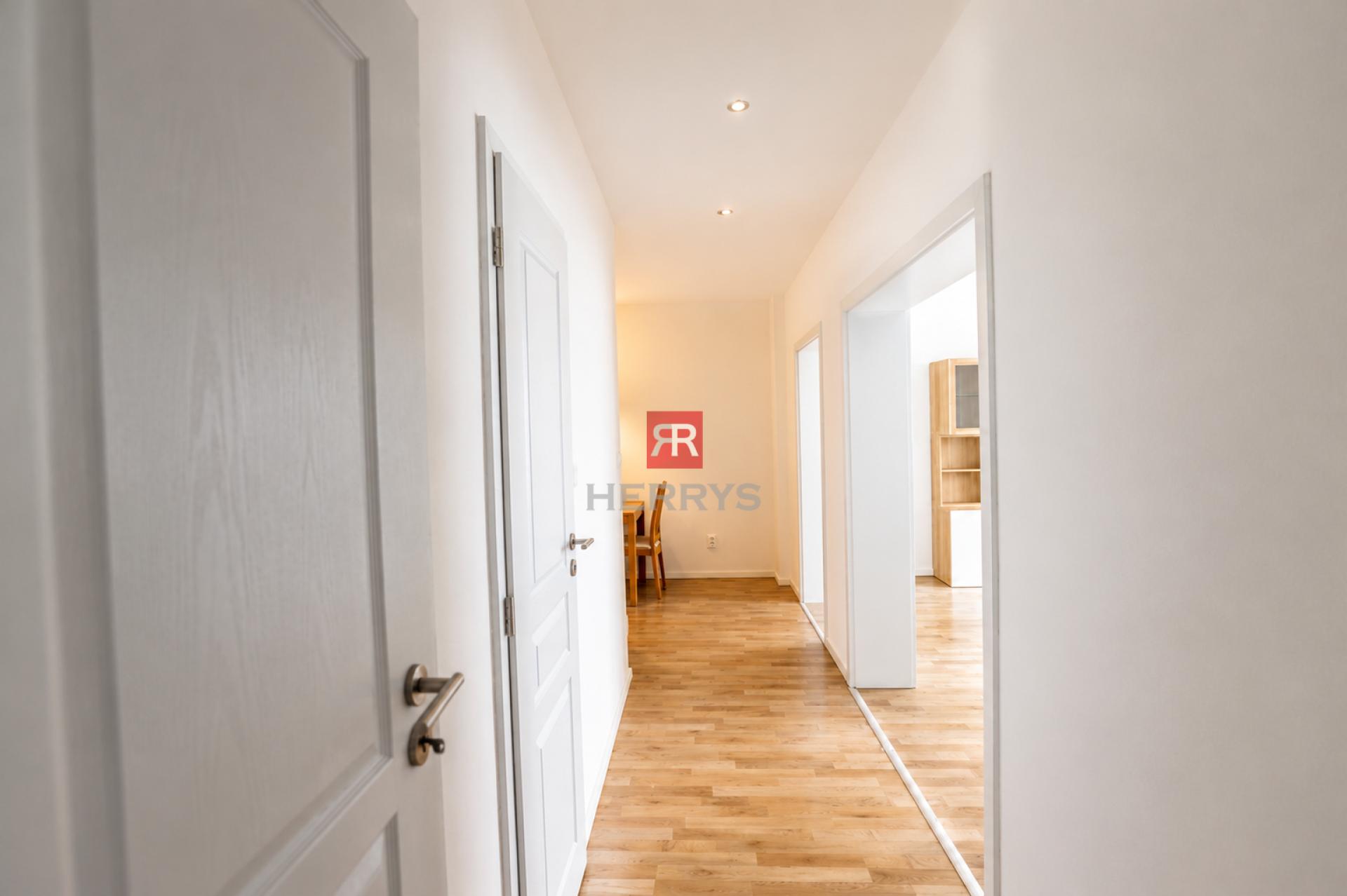 HERRYS - Furnished 2-Bedroom Apartment for Rent in a Quiet Part of Bratislava&nbsp;