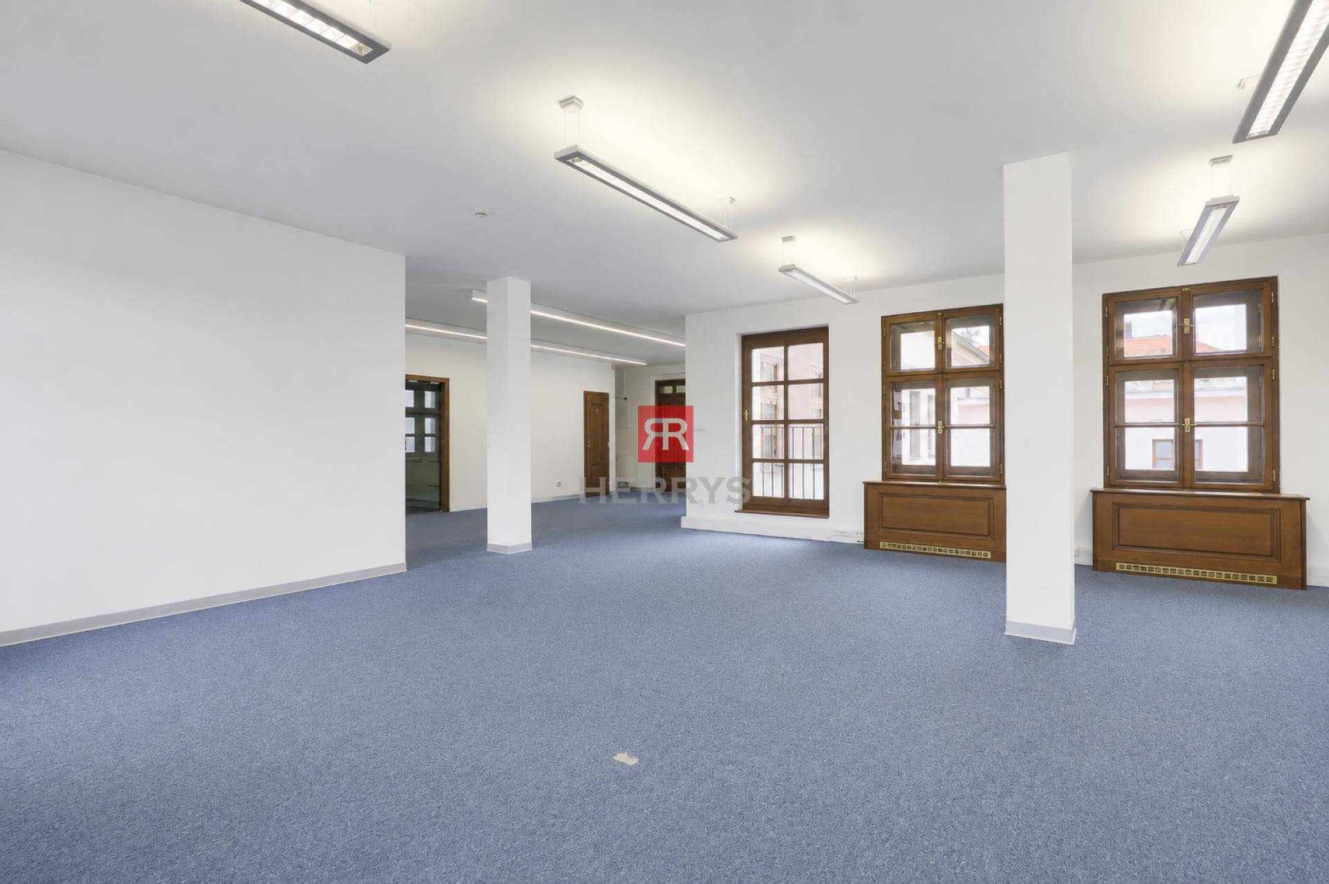 HERRYS – Representative Office Spaces for Lease on Hviezdoslavovo Square