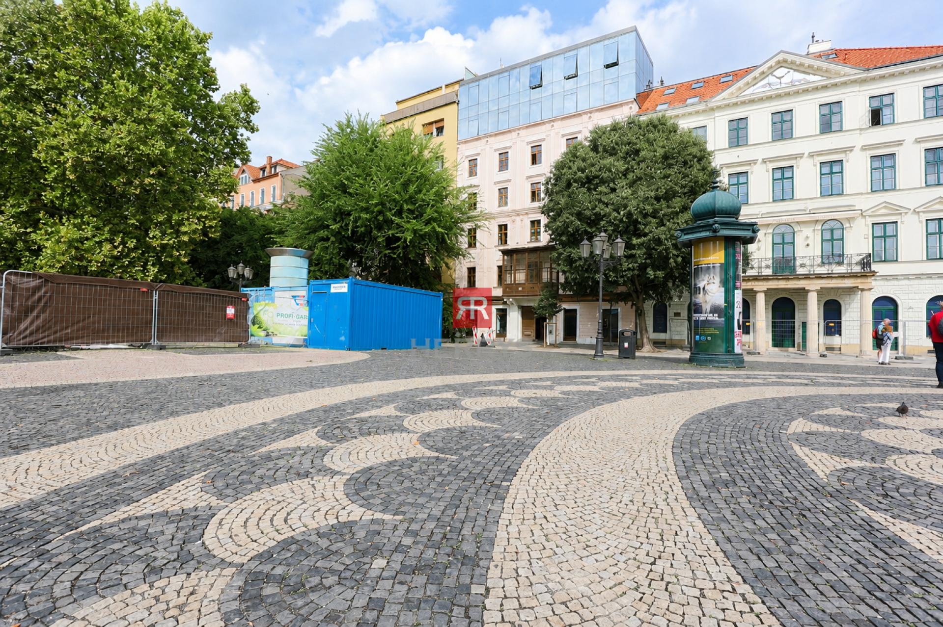 HERRYS – Representative Office Spaces for Lease on Hviezdoslavovo Square