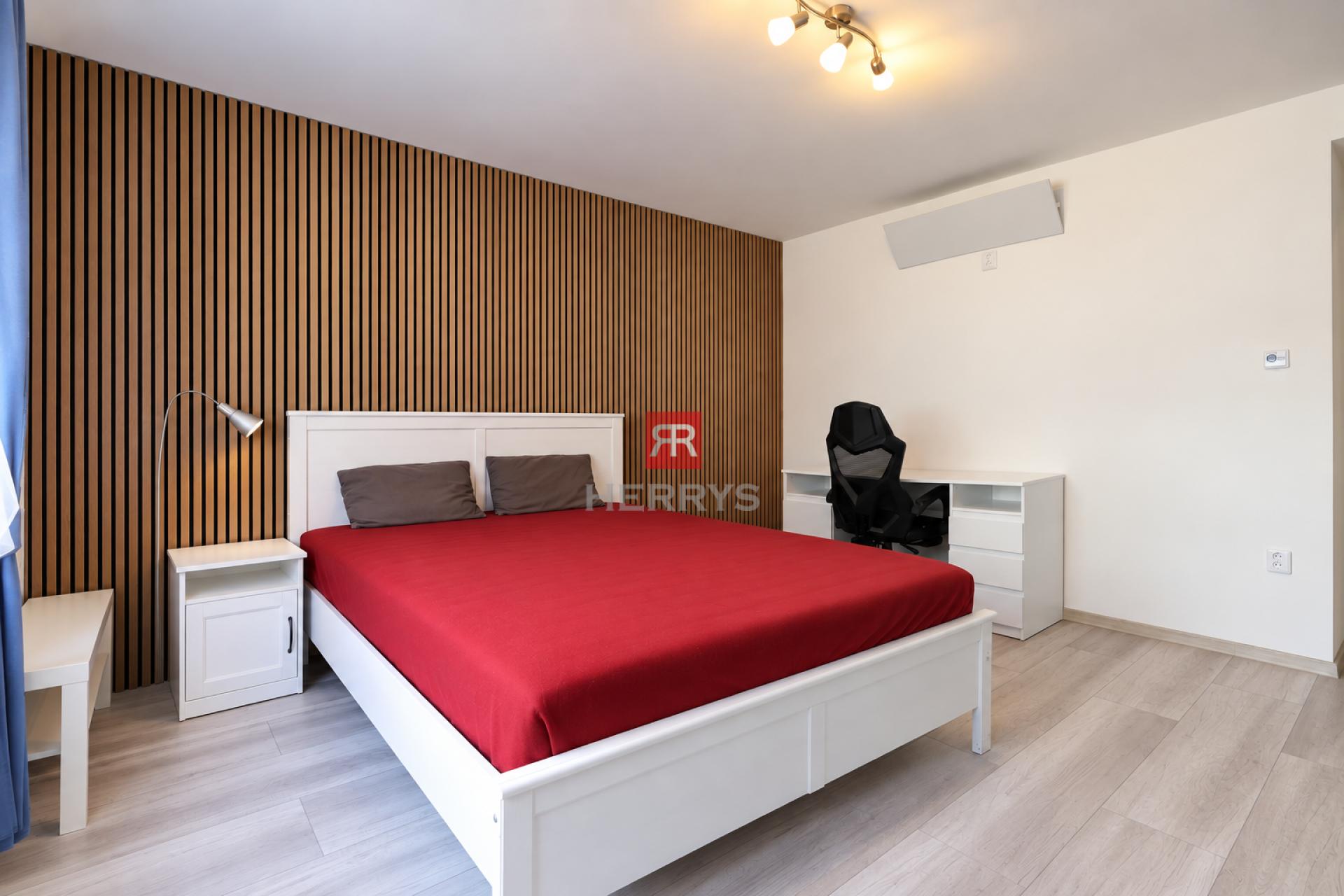 HERRYS - 2 bedroom apartment for rent in the sought-after location of Staré Mesto
