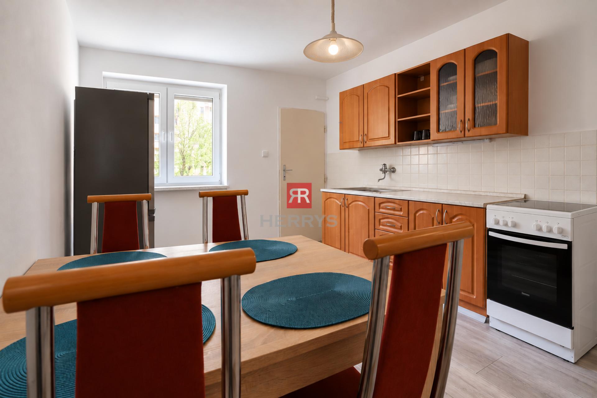 HERRYS - 2 bedroom apartment for rent in the sought-after location of Staré Mesto