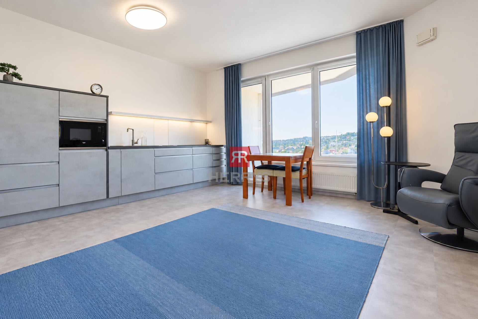 HERRYS - Spacious 2-room apartment (62 m²) for rent with a loggia and excellent access, PREMIERE - Šancová&nbsp;