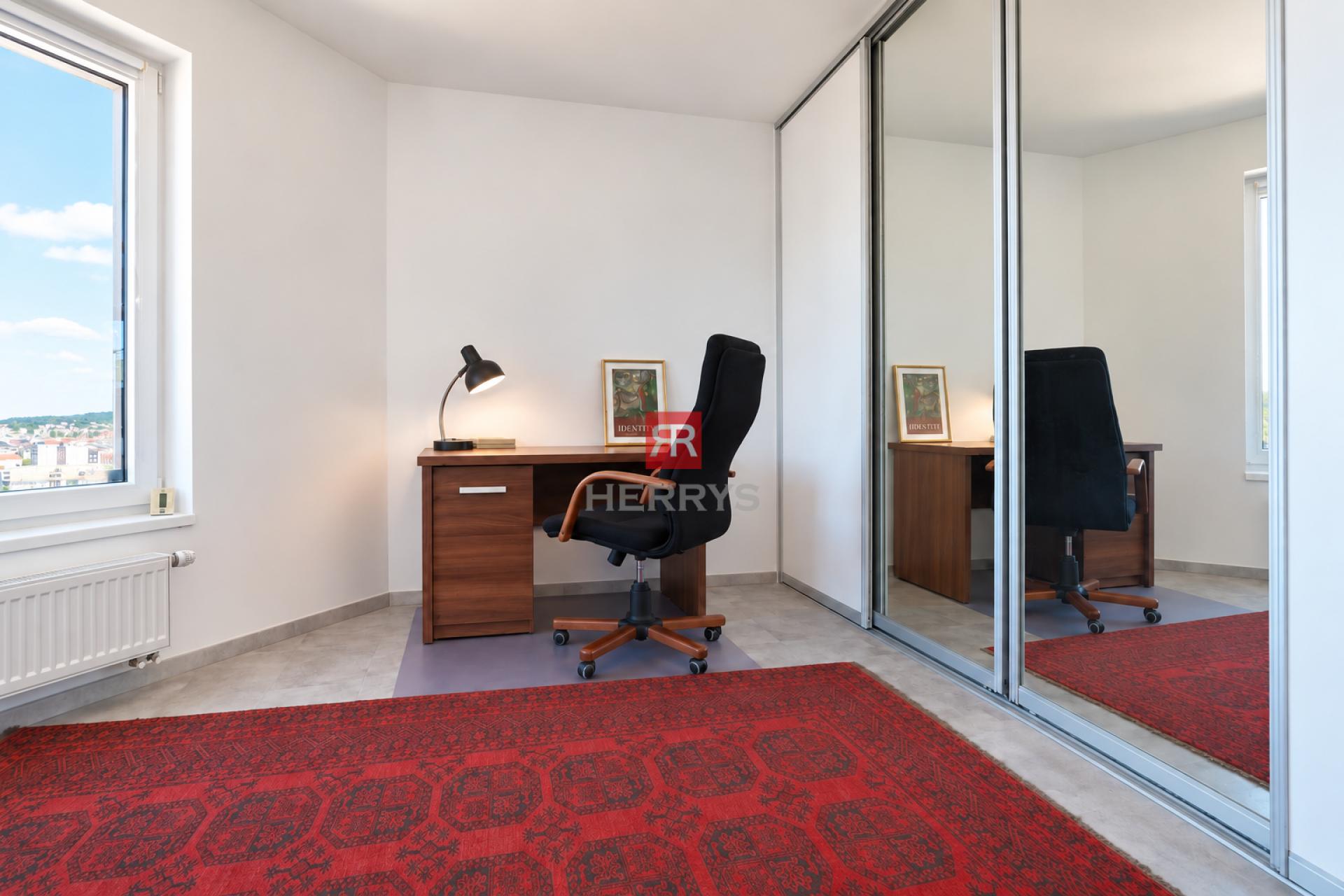 HERRYS - Spacious 2-room apartment (62 m²) for rent with a loggia and excellent access, PREMIERE - Šancová&nbsp;