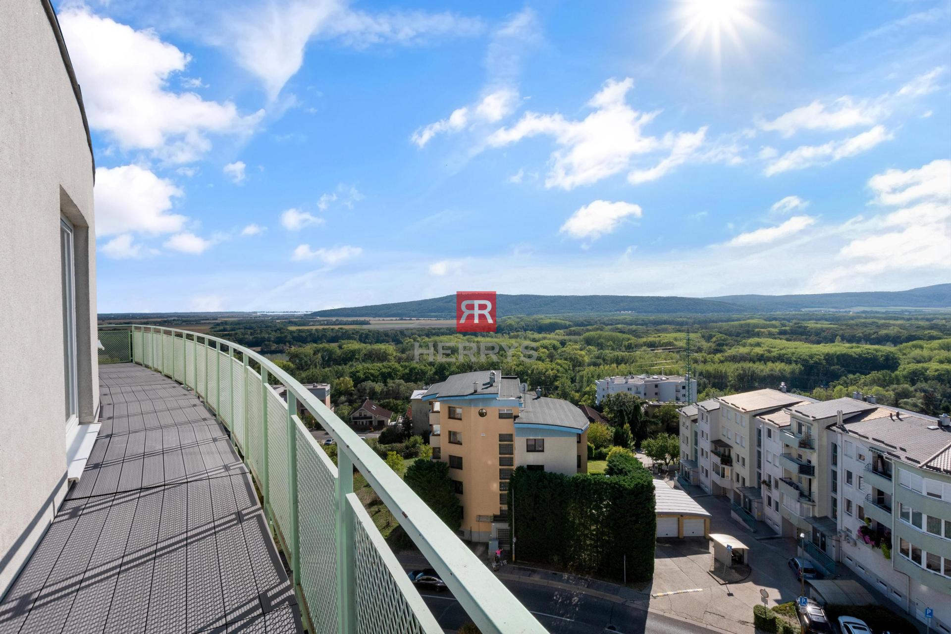 &nbsp;HERRYS - 3-bedroom flat for sale with a terrace and enchanting views of the Danube and Devín Castle | Dlhé diely