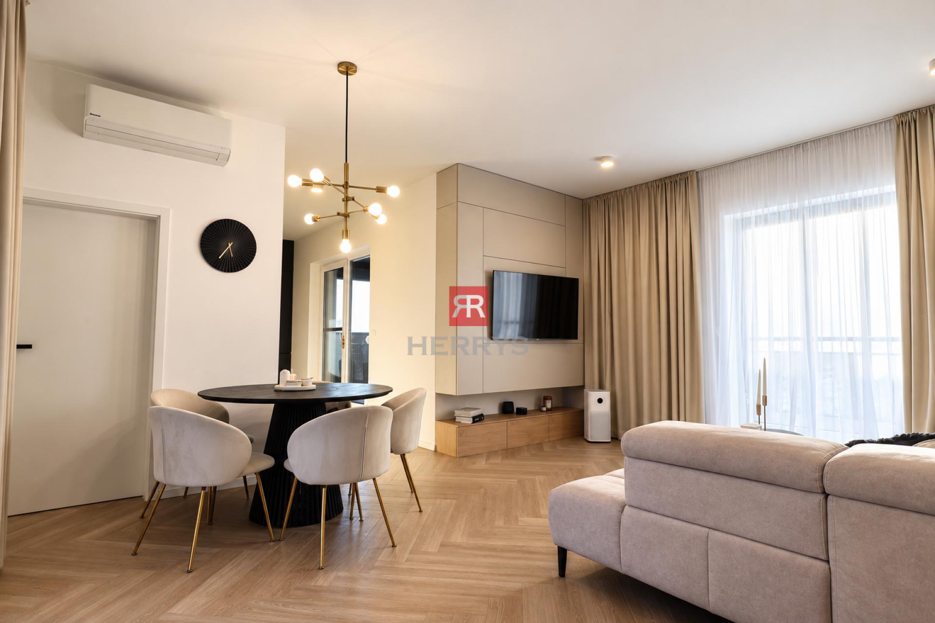 For rent: Elegant, family-friendly 3-bedroom apartment with a large terrace and parking in Stupava
