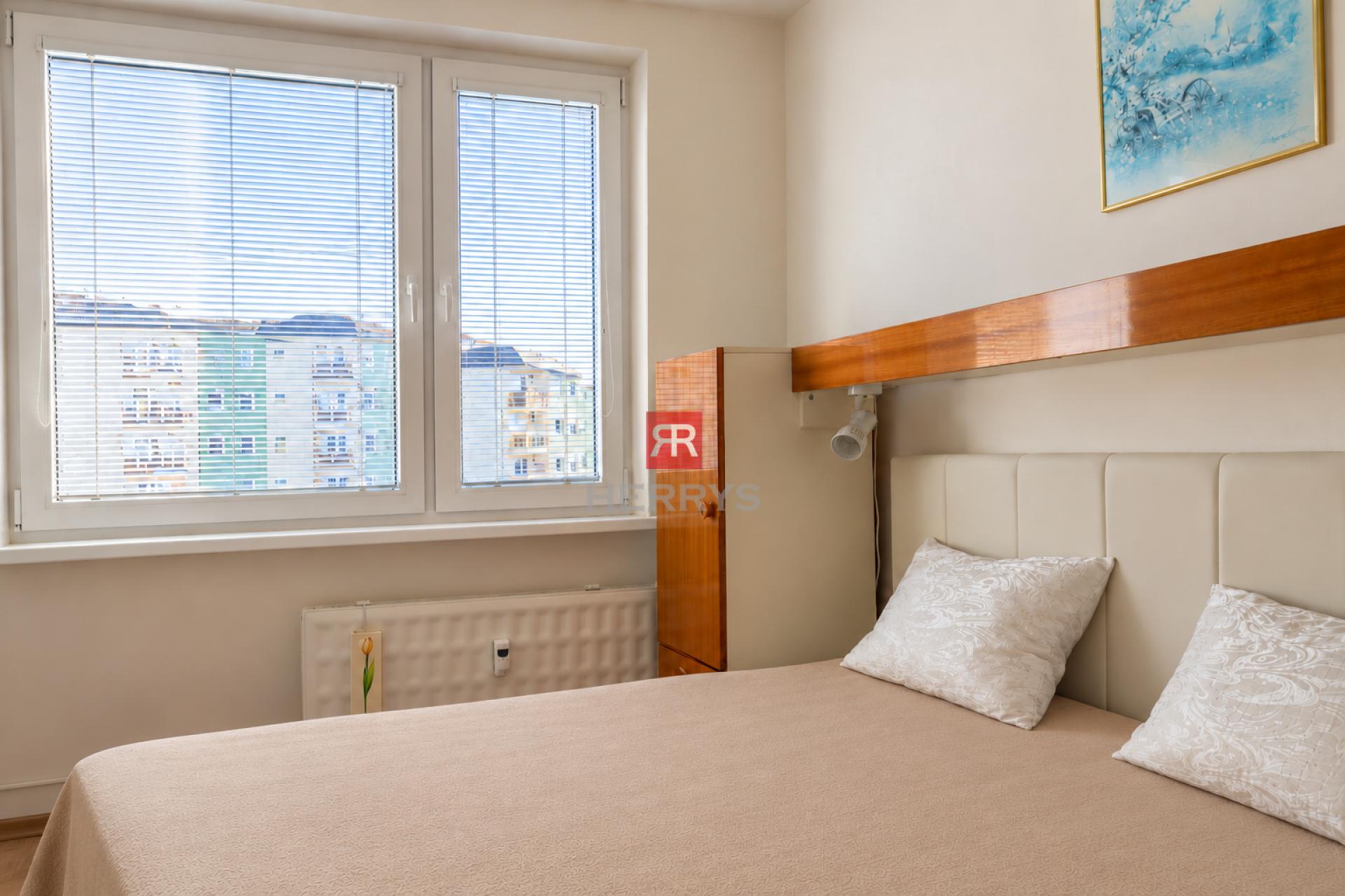 HERRYS - Prenájom zariadeného 3-izbového bytu s loggiou, Bratislava – Kramáre, Rozvodná ul.