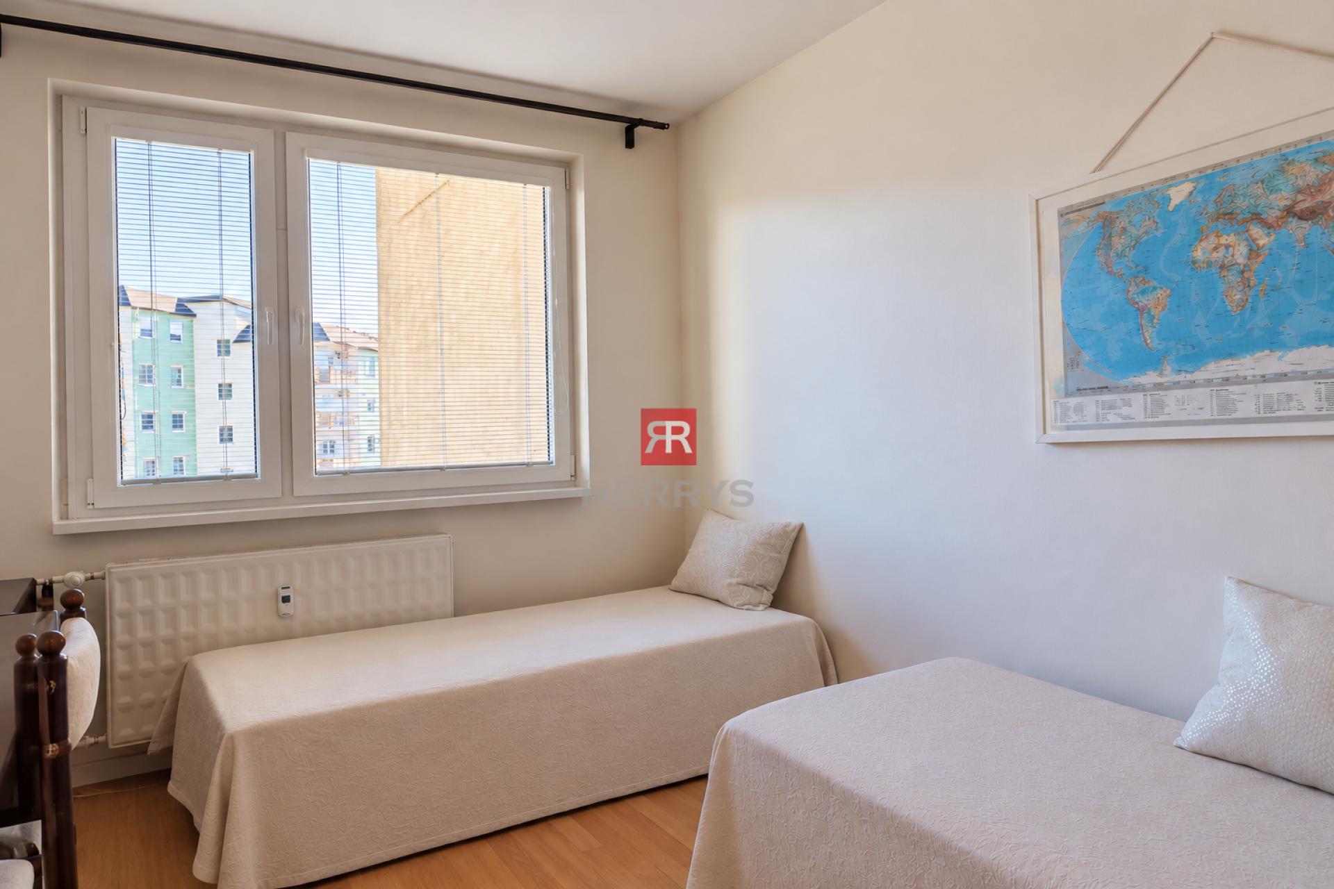 HERRYS - Prenájom zariadeného 3-izbového bytu s loggiou, Bratislava – Kramáre, Rozvodná ul.