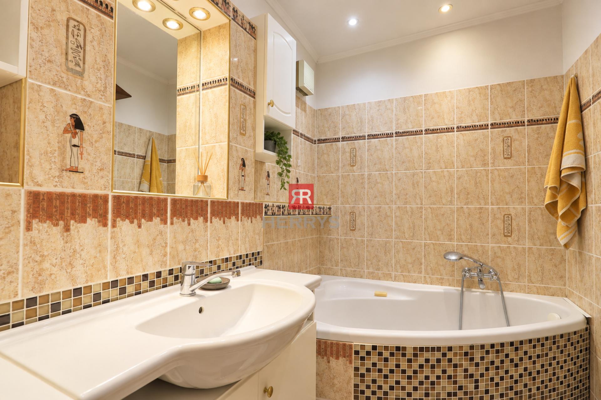 HERRYS – For Rent: Spacious, Bright, Fully Furnished 3-Room Apartment in Petržalka on Hálova Street&nbsp;