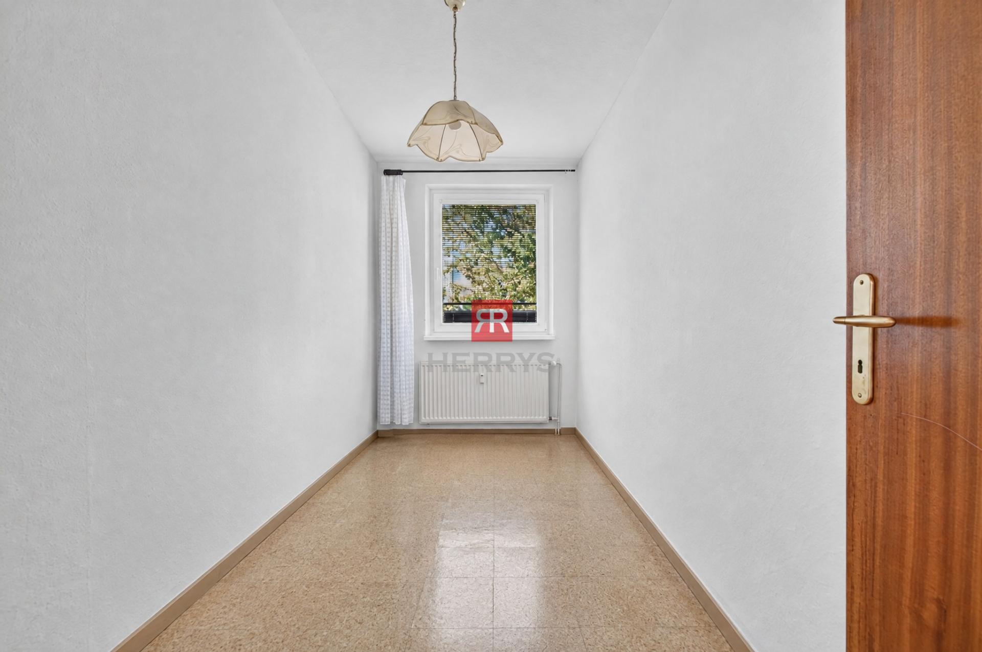 HERRYS - NA PREDAJ 4-IZBOVÝ BYT S VEĽKÝM POTENCIÁLOM – 80 m², PRIESTOR PRE VAŠE PREDSTAVY