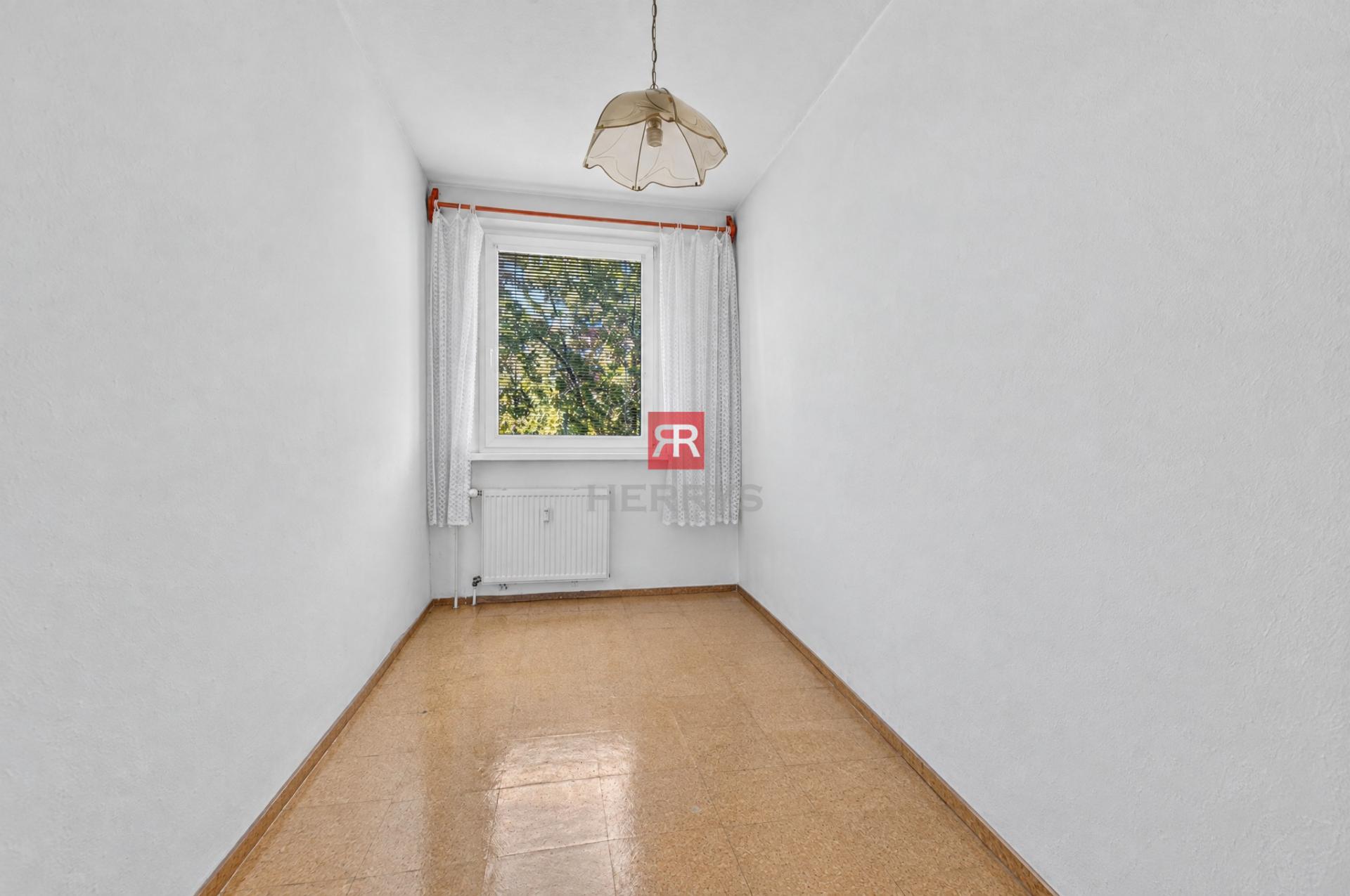 HERRYS - NA PREDAJ 4-IZBOVÝ BYT S VEĽKÝM POTENCIÁLOM – 80 m², PRIESTOR PRE VAŠE PREDSTAVY