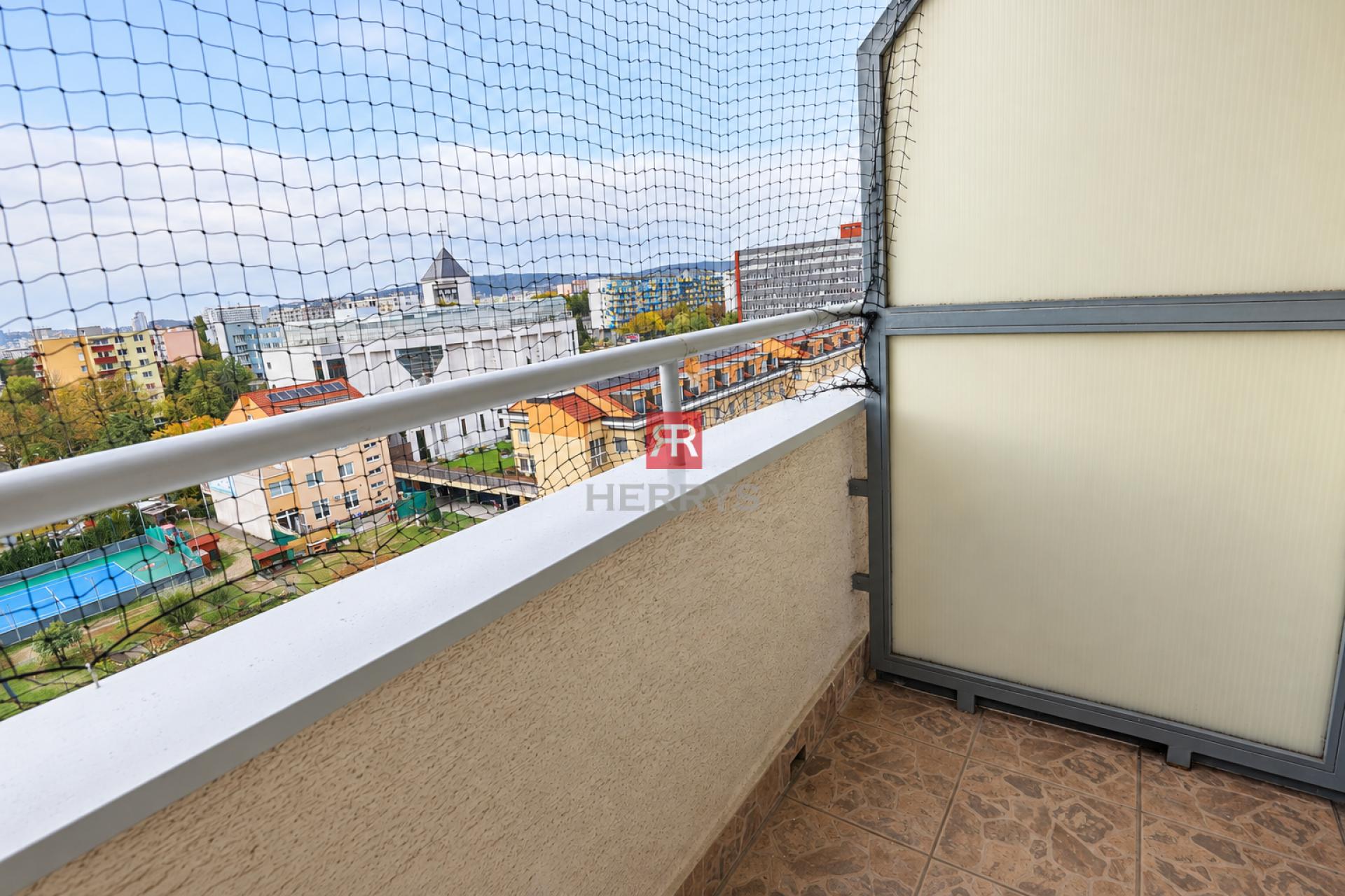 HERRYS - Spacious and practically designed 2-bedroom apartment for rent in Ružinov—Sv. Vincenta St.