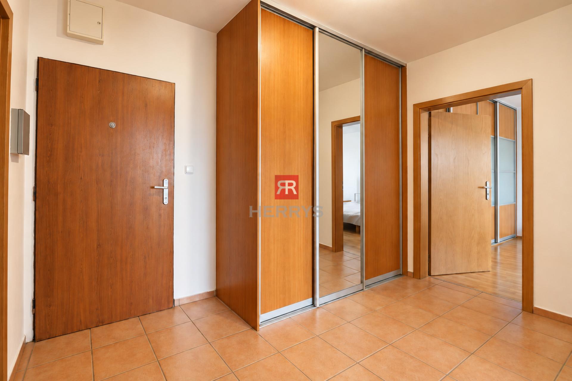 HERRYS - Spacious and practically designed 2-bedroom apartment for rent in Ružinov—Sv. Vincenta St.