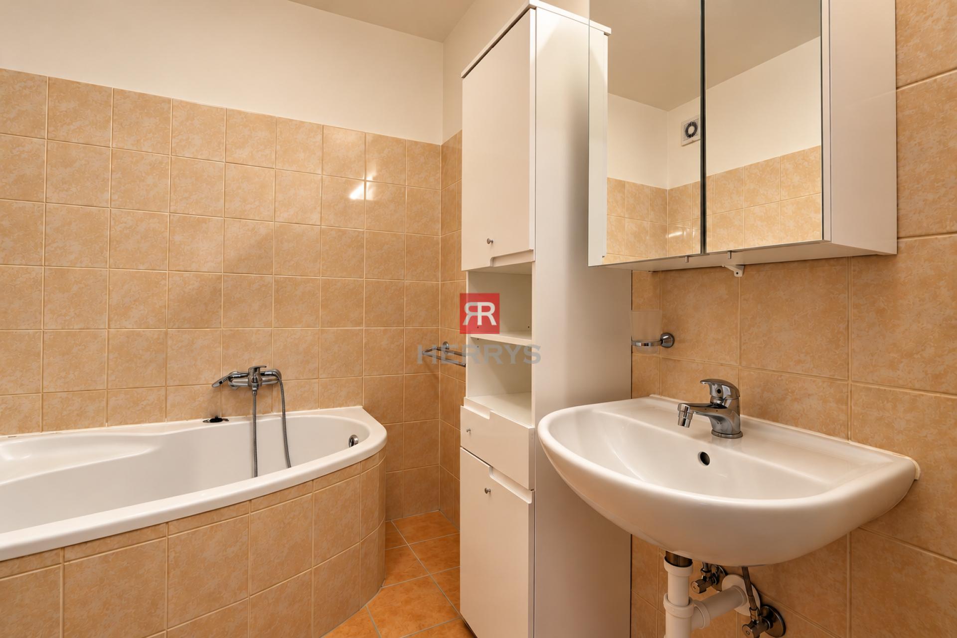 HERRYS - Spacious and practically designed 2-bedroom apartment for rent in Ružinov—Sv. Vincenta St.