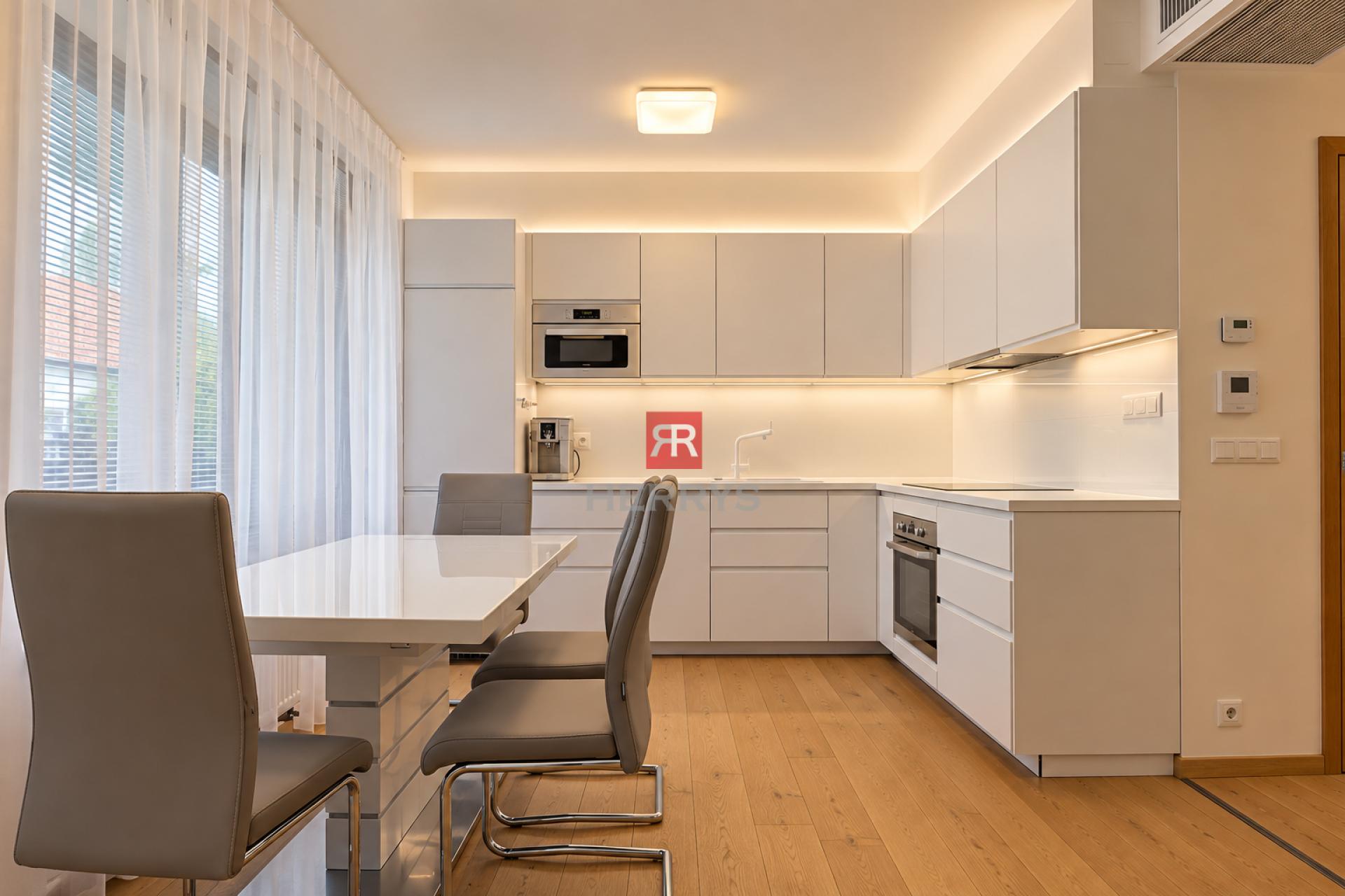 HERRYS - For rent a comfortable 3-room apartment in the Zuckermandel in the Old Town