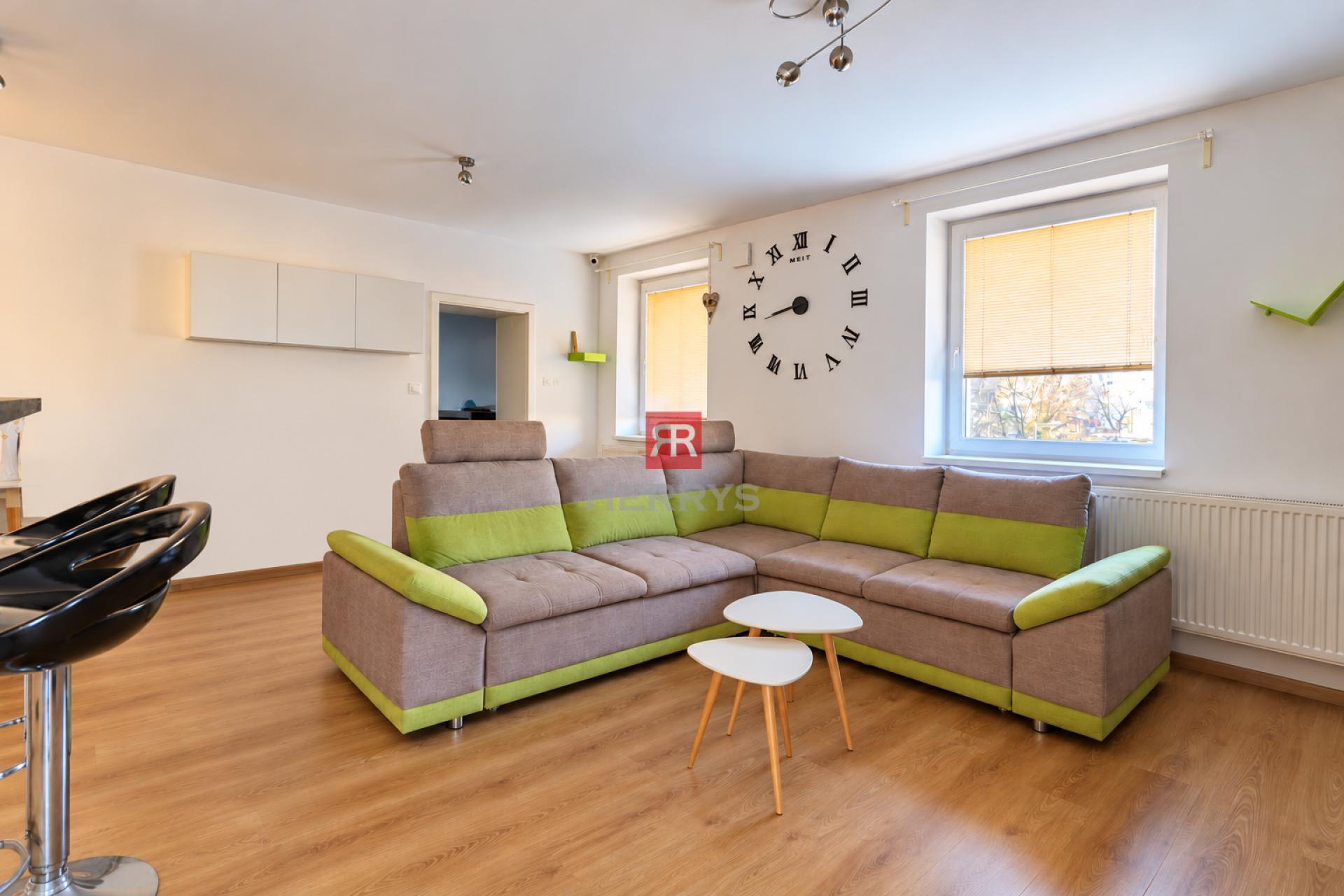 HERRYS – Comfortable Living in a Spacious 2-Bedroom Apartment with parking – Pet-Friendly