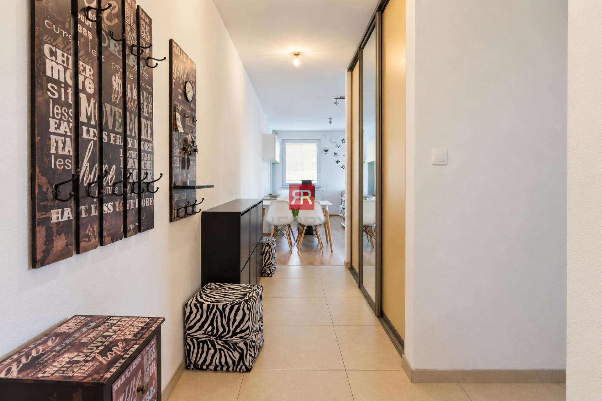 HERRYS – Comfortable Living in a Spacious 2-Bedroom Apartment with parking – Pet-Friendly