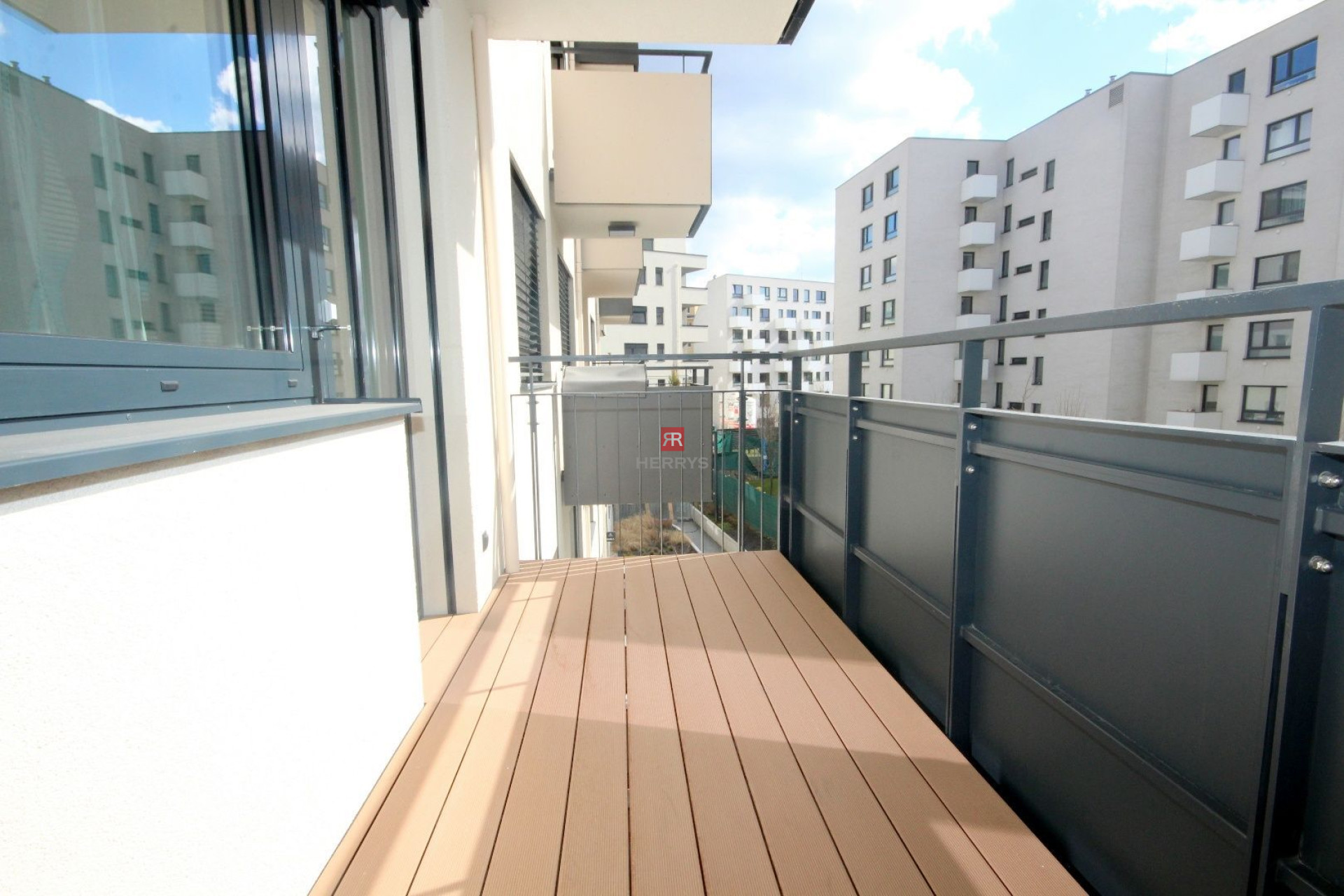 HERRYS - Fully furnished 2 bedroom apartment for rent in Old Town in Blumental residence